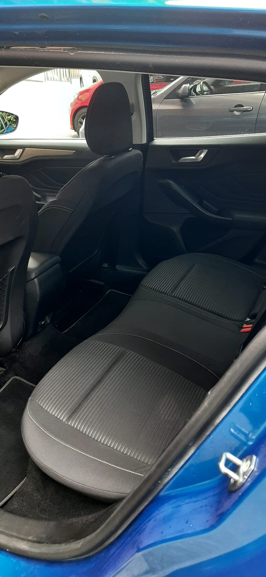 FORD Focus 1.0 mHEV ST Line X-image-8