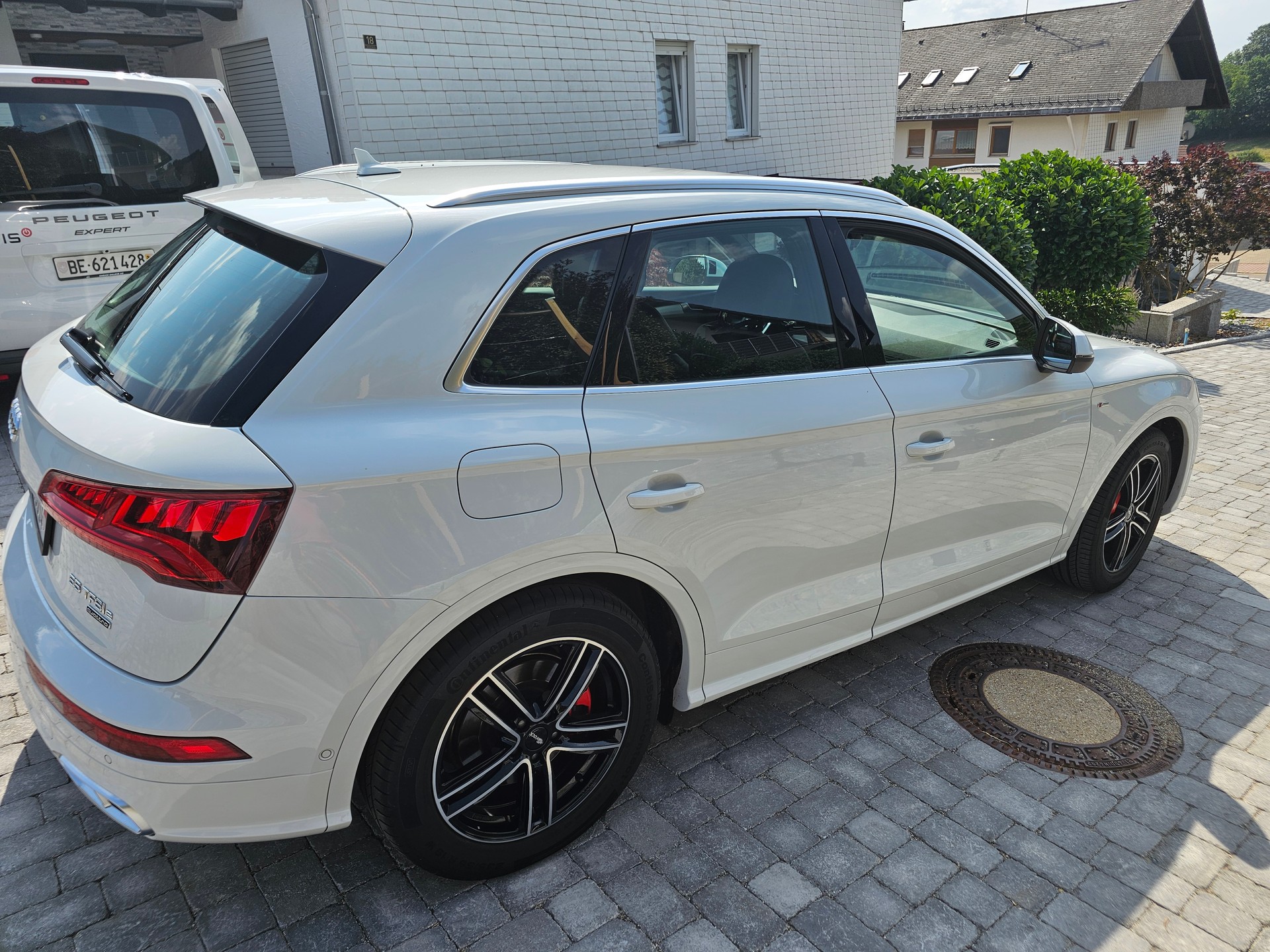 AUDI Q5 2.0 55 TFSI e Sport qu. S-T-image-8