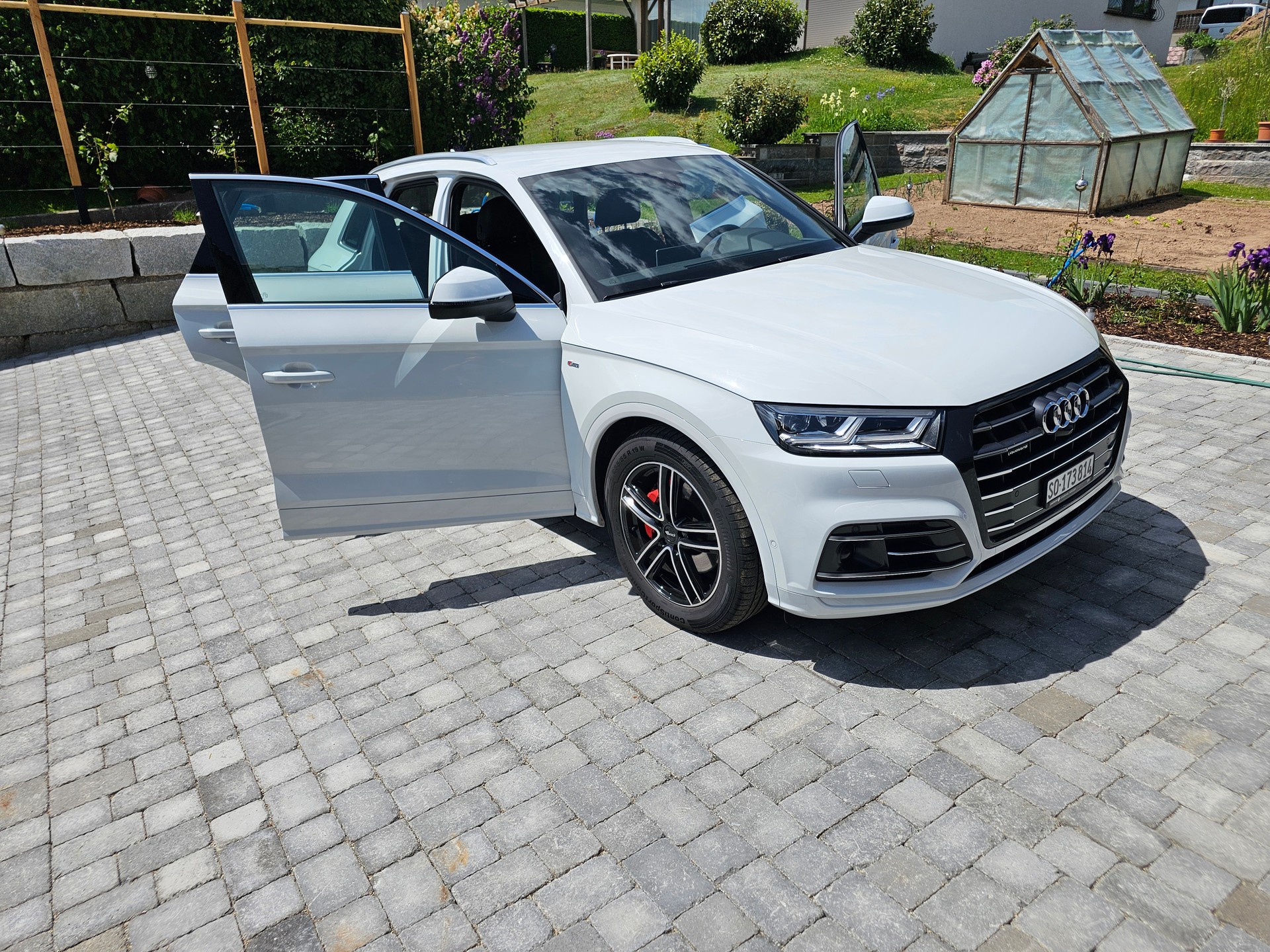 AUDI Q5 2.0 55 TFSI e Sport qu. S-T-image-1