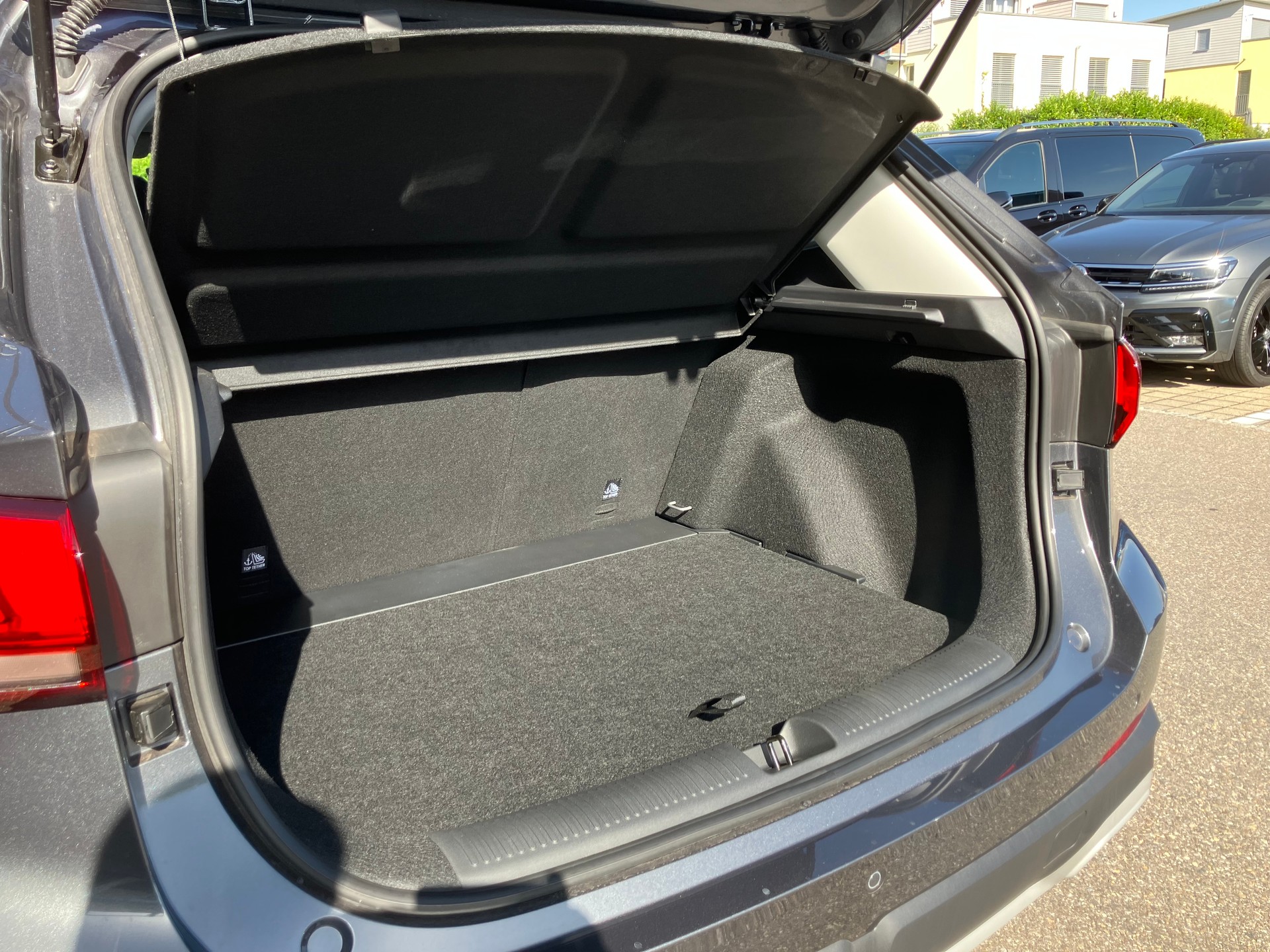 MG ZS 1.5 HEV Luxury-image-5
