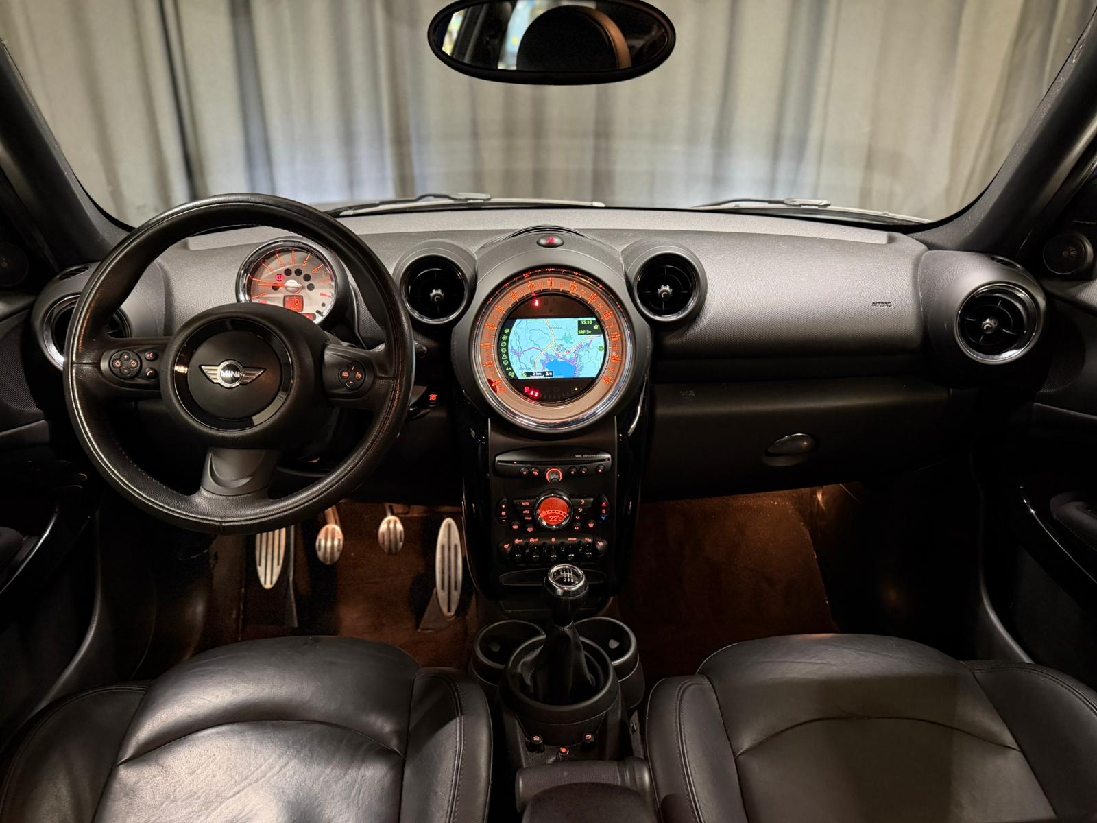 MINI Paceman Cooper S ALL4-image-13