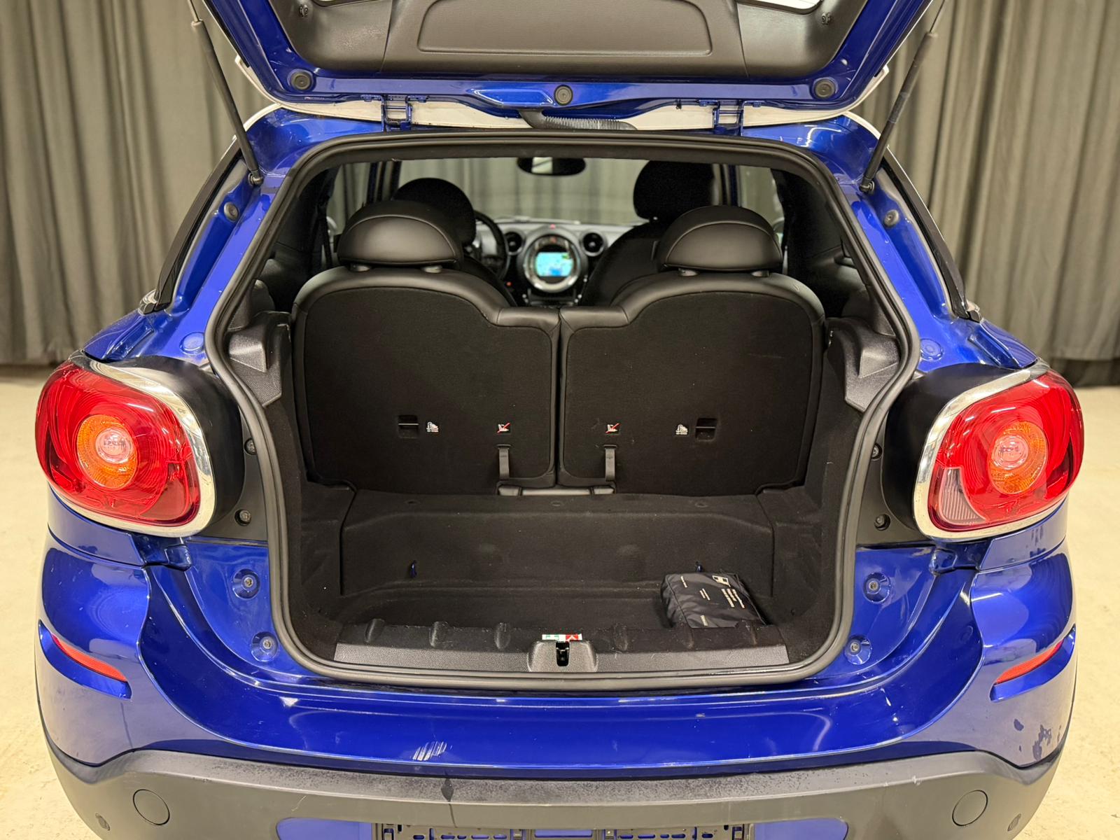 MINI Paceman Cooper S ALL4-image-12