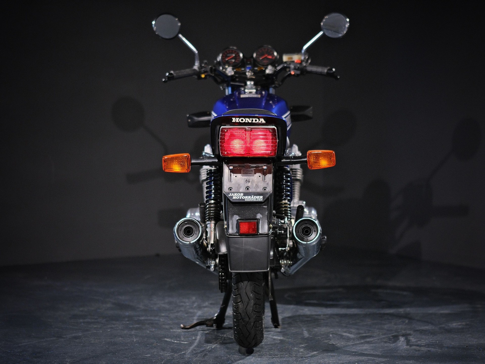 HONDA F BOL D`OR-showroom-element-3