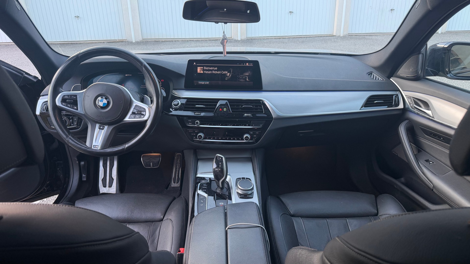 BMW 530e xDrive M Packet-image-3