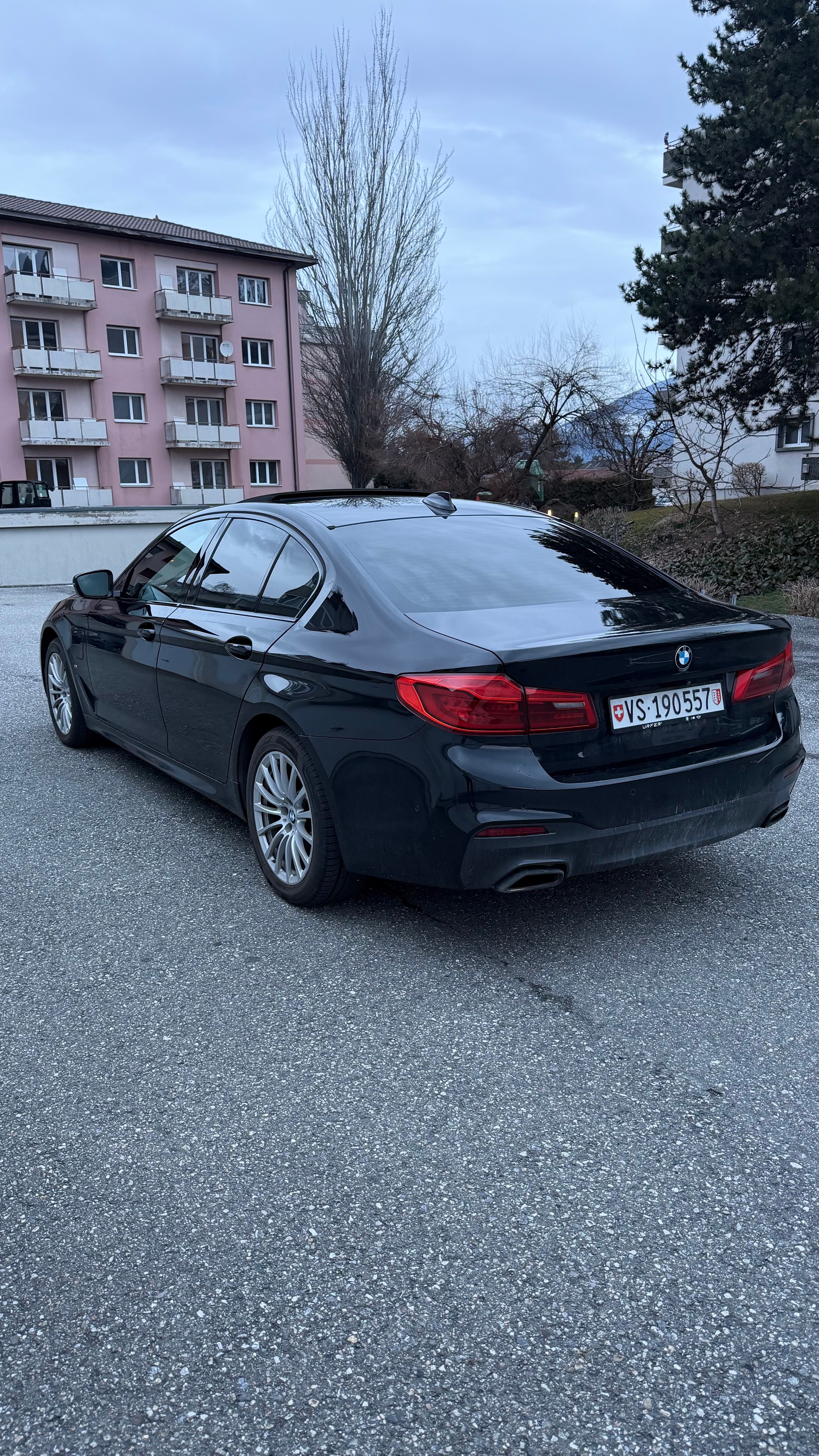 BMW 530e xDrive M Packet-image-1