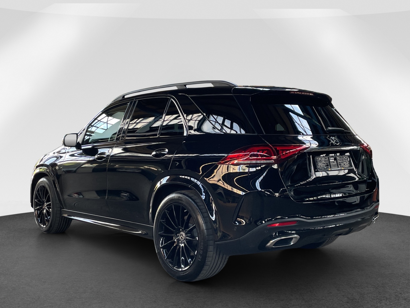 MERCEDES-BENZ GLE 300 d AMG Line 4matic-image-3