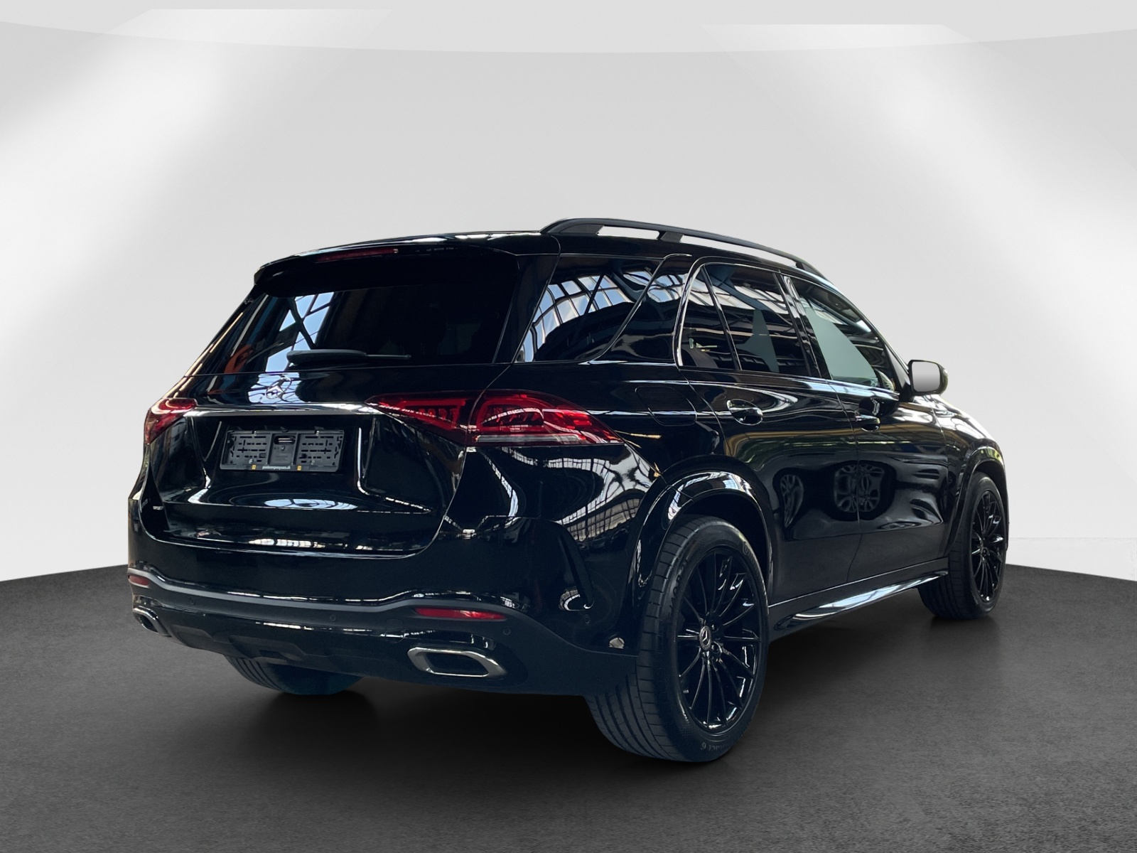 MERCEDES-BENZ GLE 300 d AMG Line 4matic-image-5