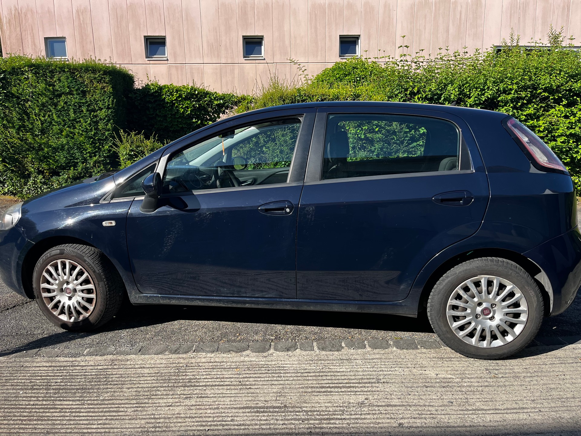 FIAT Punto 1.2 Pop Star-image-2