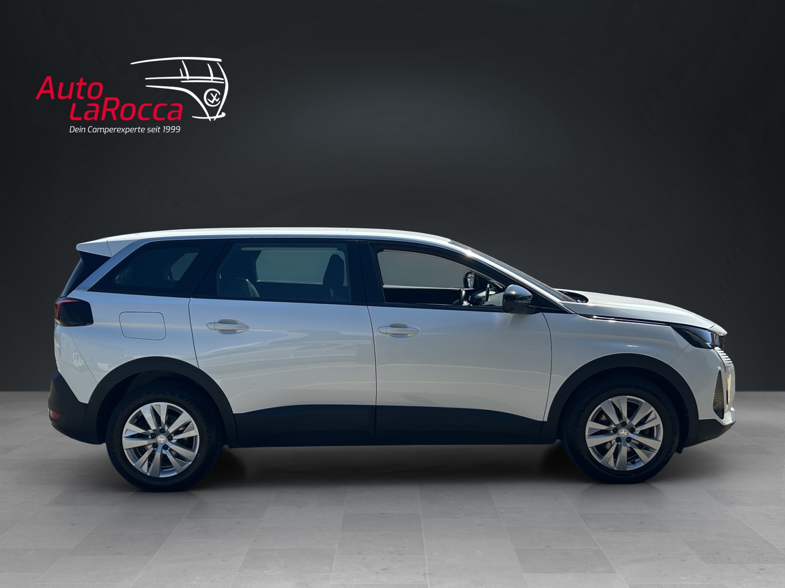 PEUGEOT 5008 1.2 Pure Tech Active Pack EAT8-image-5
