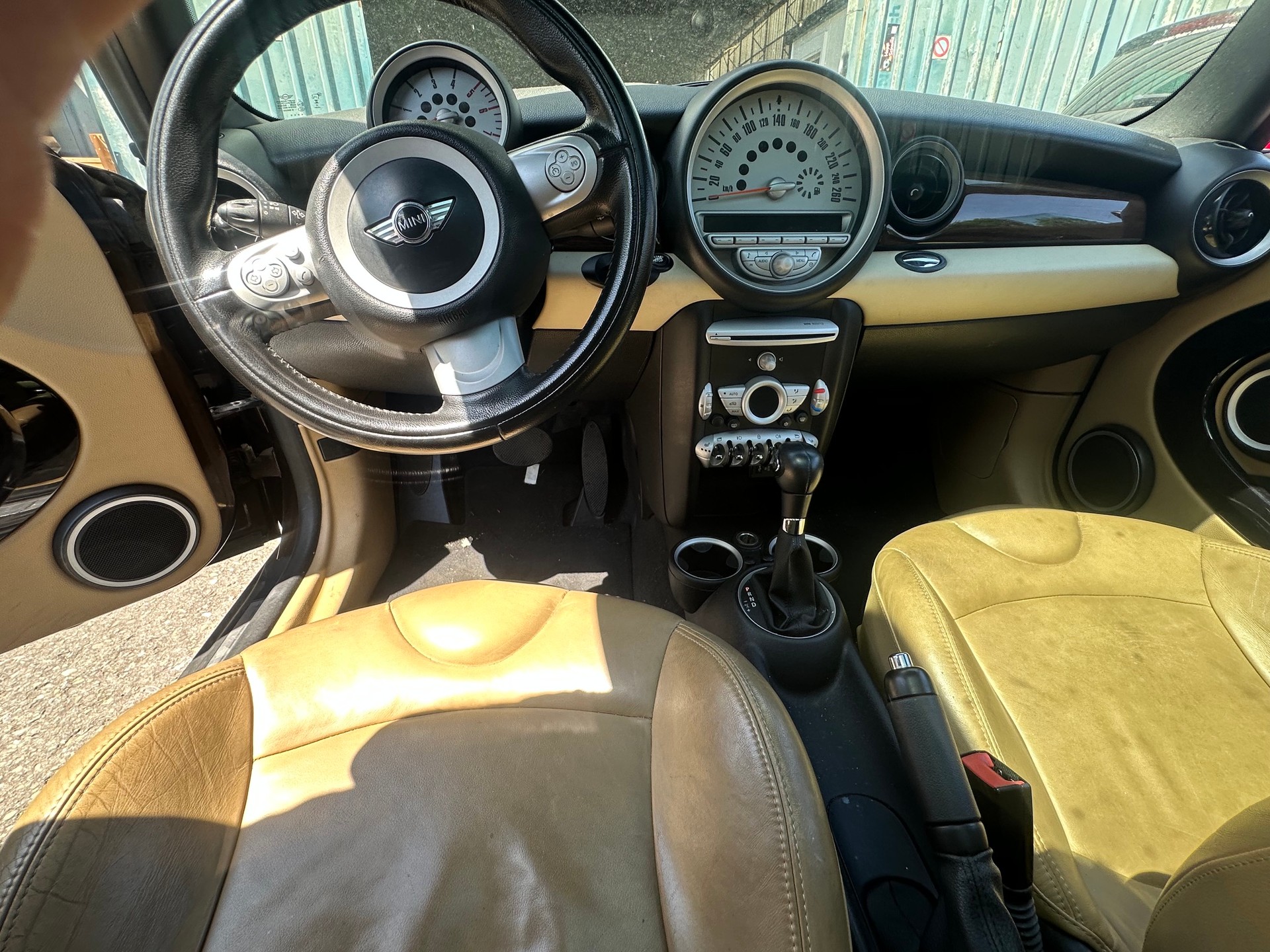 MINI Clubman Cooper D Steptronic-image-11