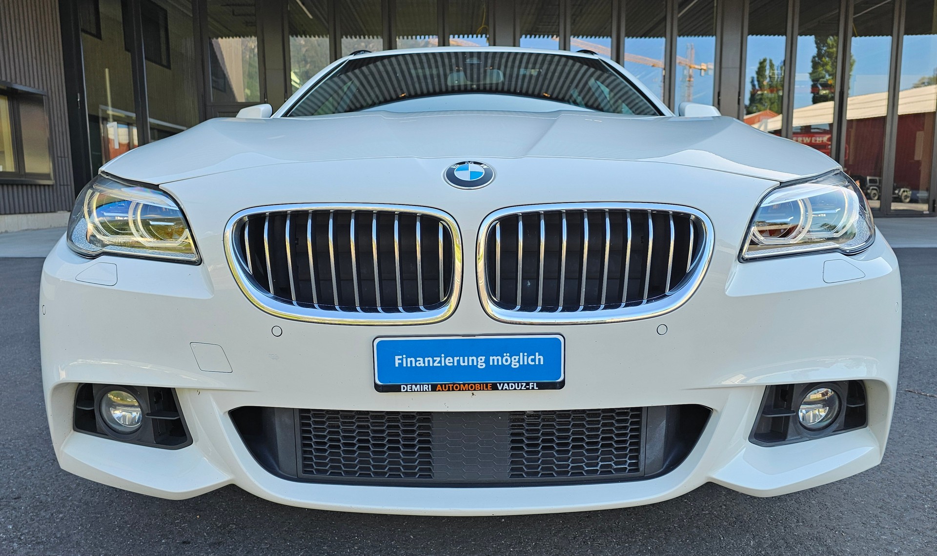 BMW 535d Touring xDrive Steptronic-image-6