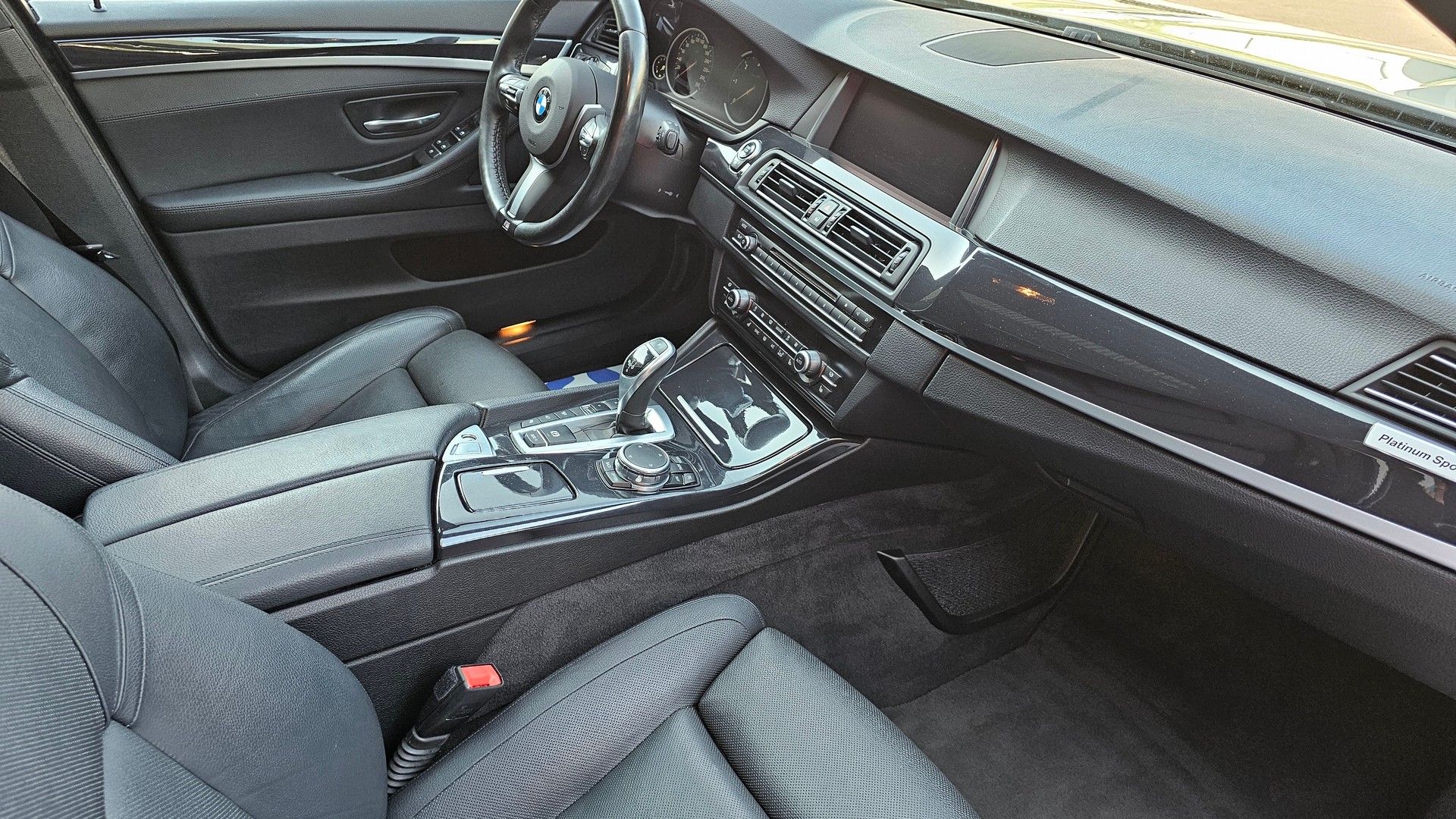 BMW 535d Touring xDrive Steptronic-image-10