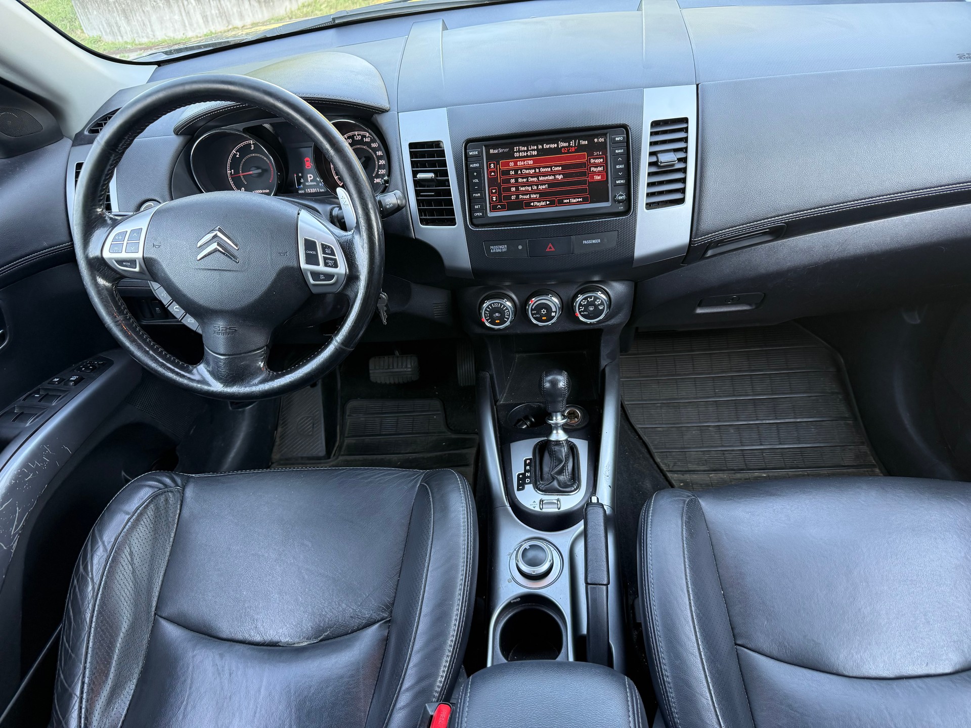 CITROEN C-Crosser 2.2 HDi Exclusive DCS6-image-7