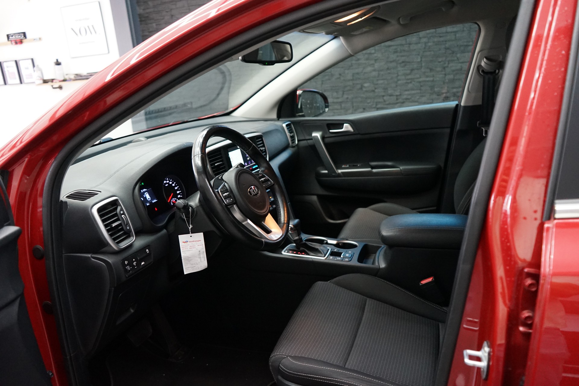 KIA Sportage 1.6 T-GDi Trend 4WD Automat-image-3