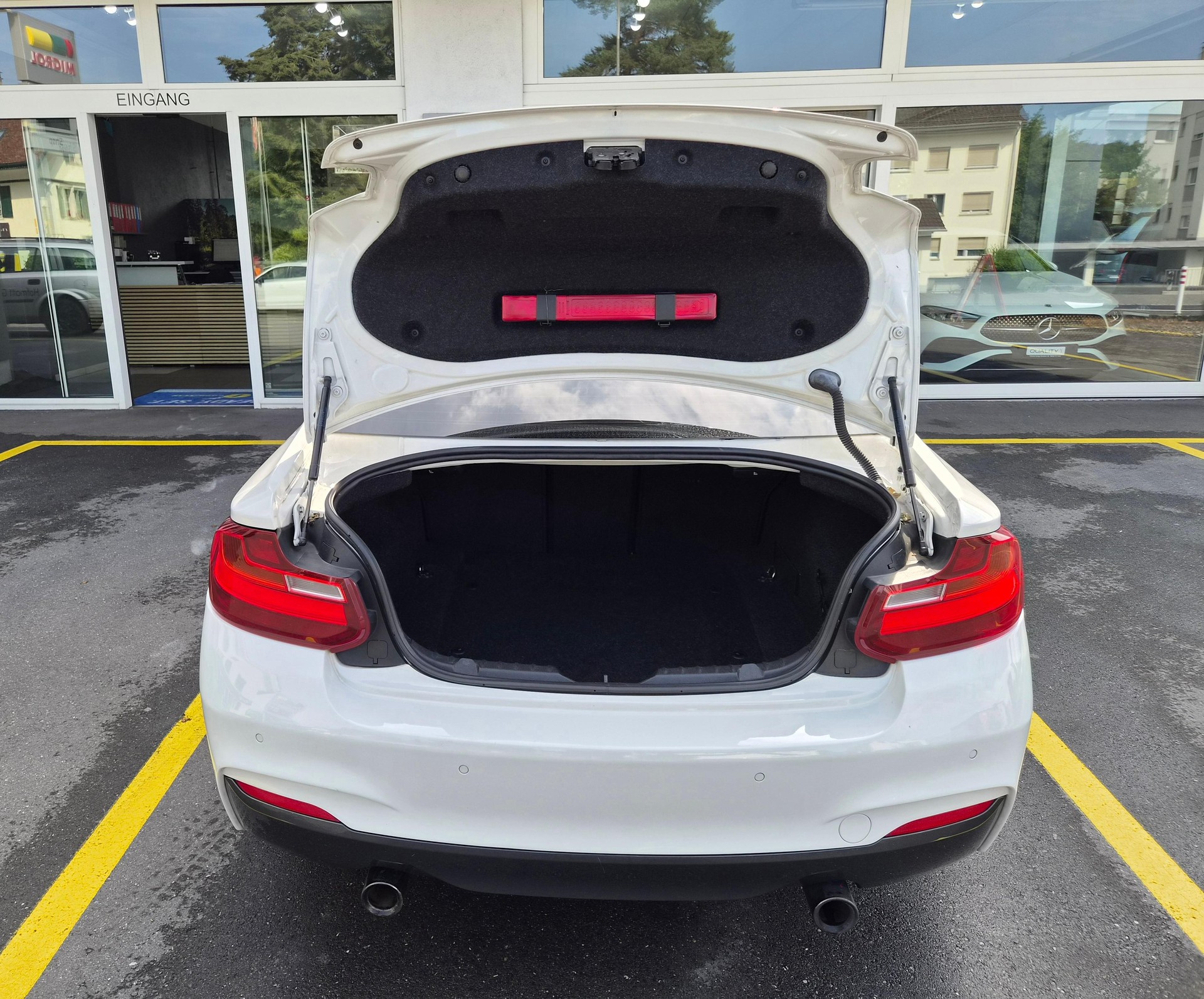 BMW M235i xDrive Coupé-image-5