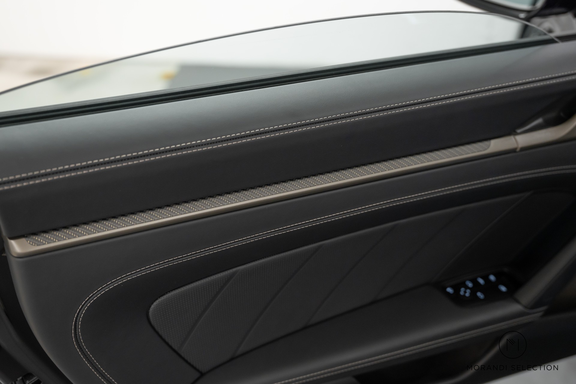 PORSCHE 911 Cabriolet 3.6 Turbo S PDK-image-14