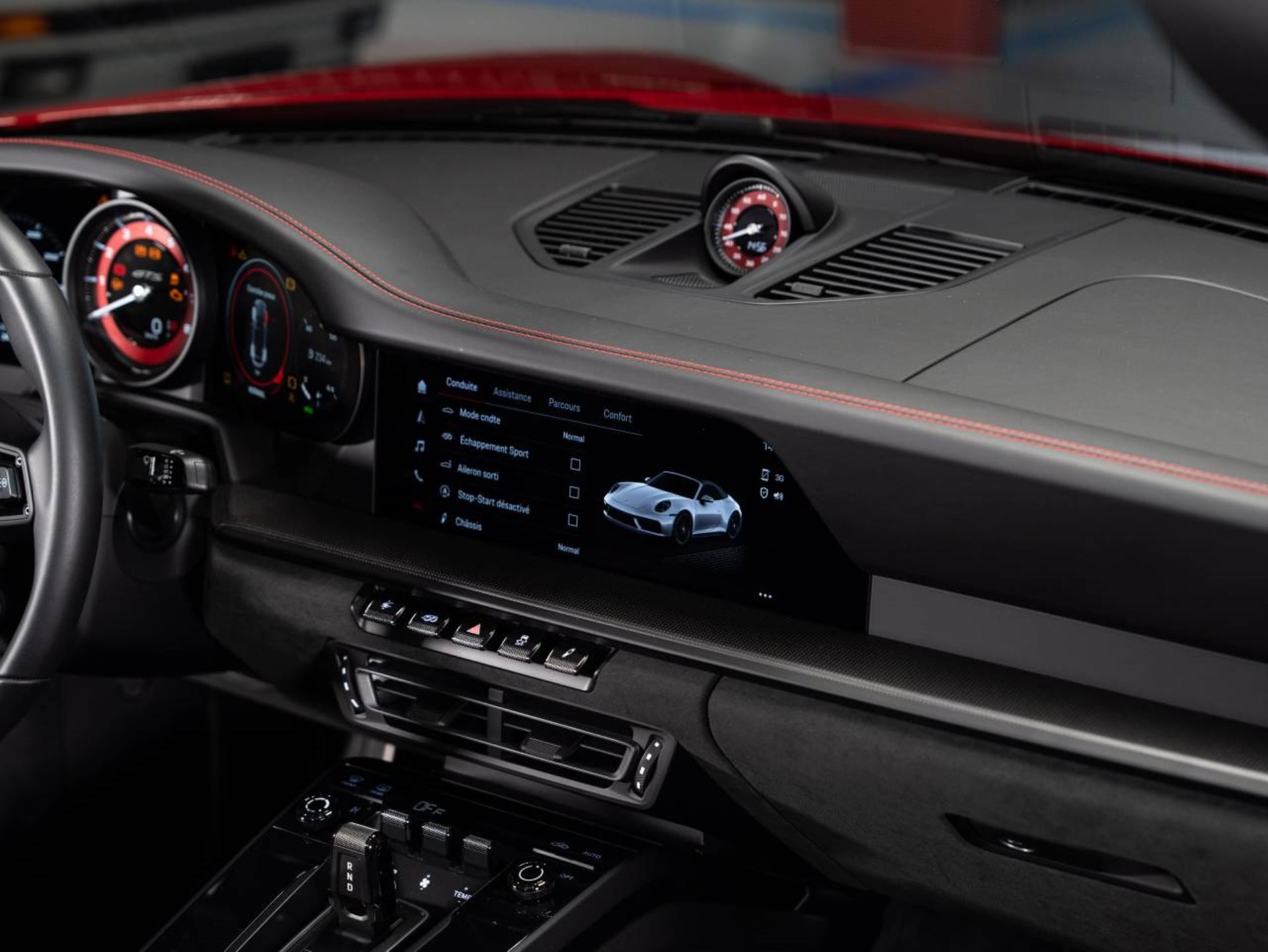 PORSCHE 911 Carrera GTS Cabriolet (MY22)-image-12