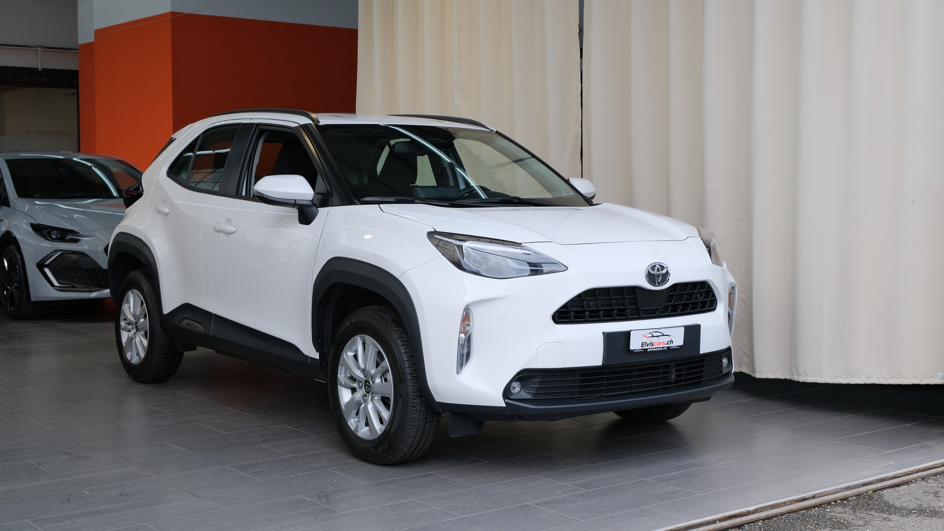 TOYOTA Yaris Cross 1.5 Trend e-CVT-image-1