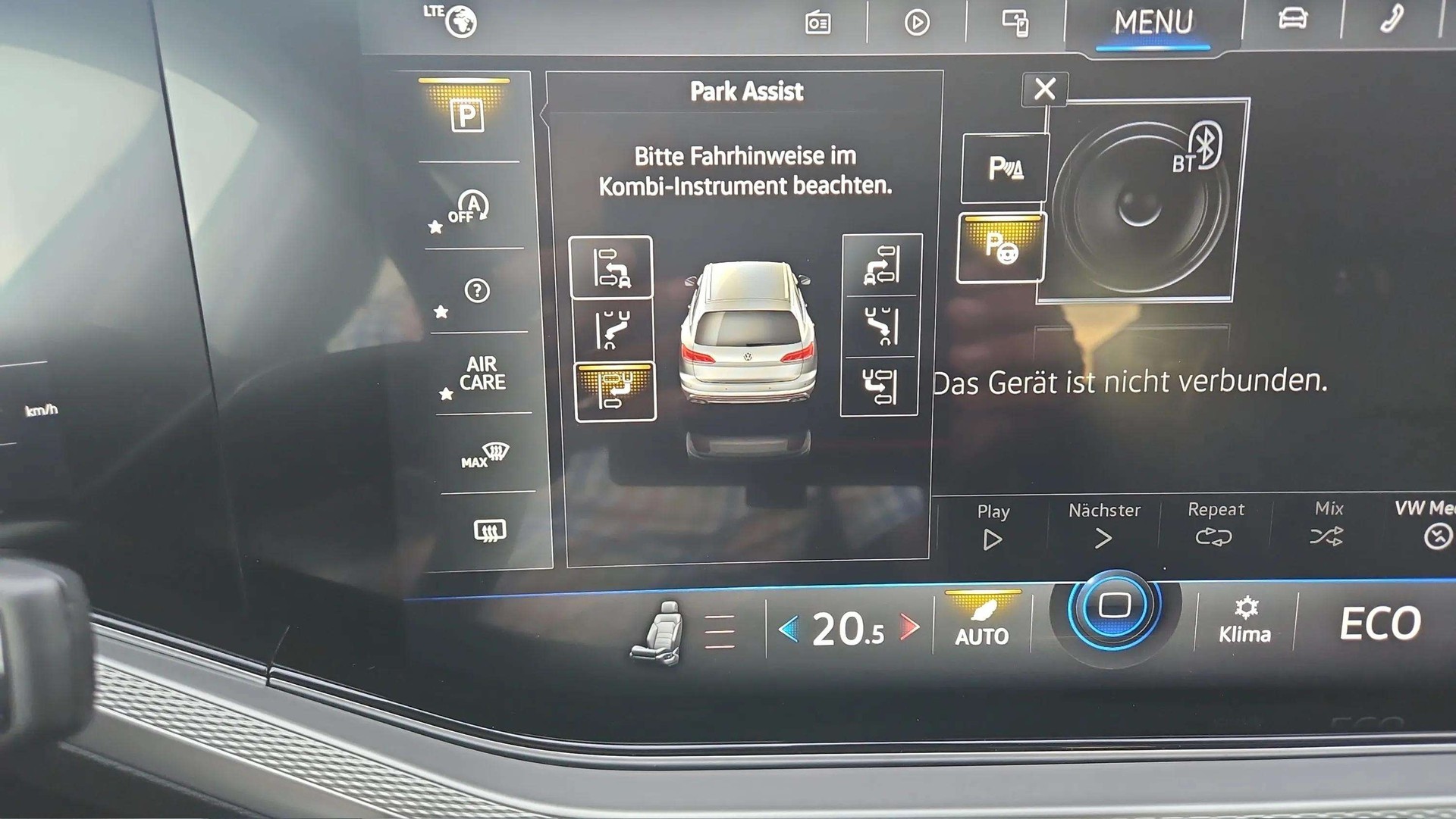 VW Touareg 3.0 TDI Tiptronic 286PS mit AHK & Luftfederung + Panoramadach-image-23