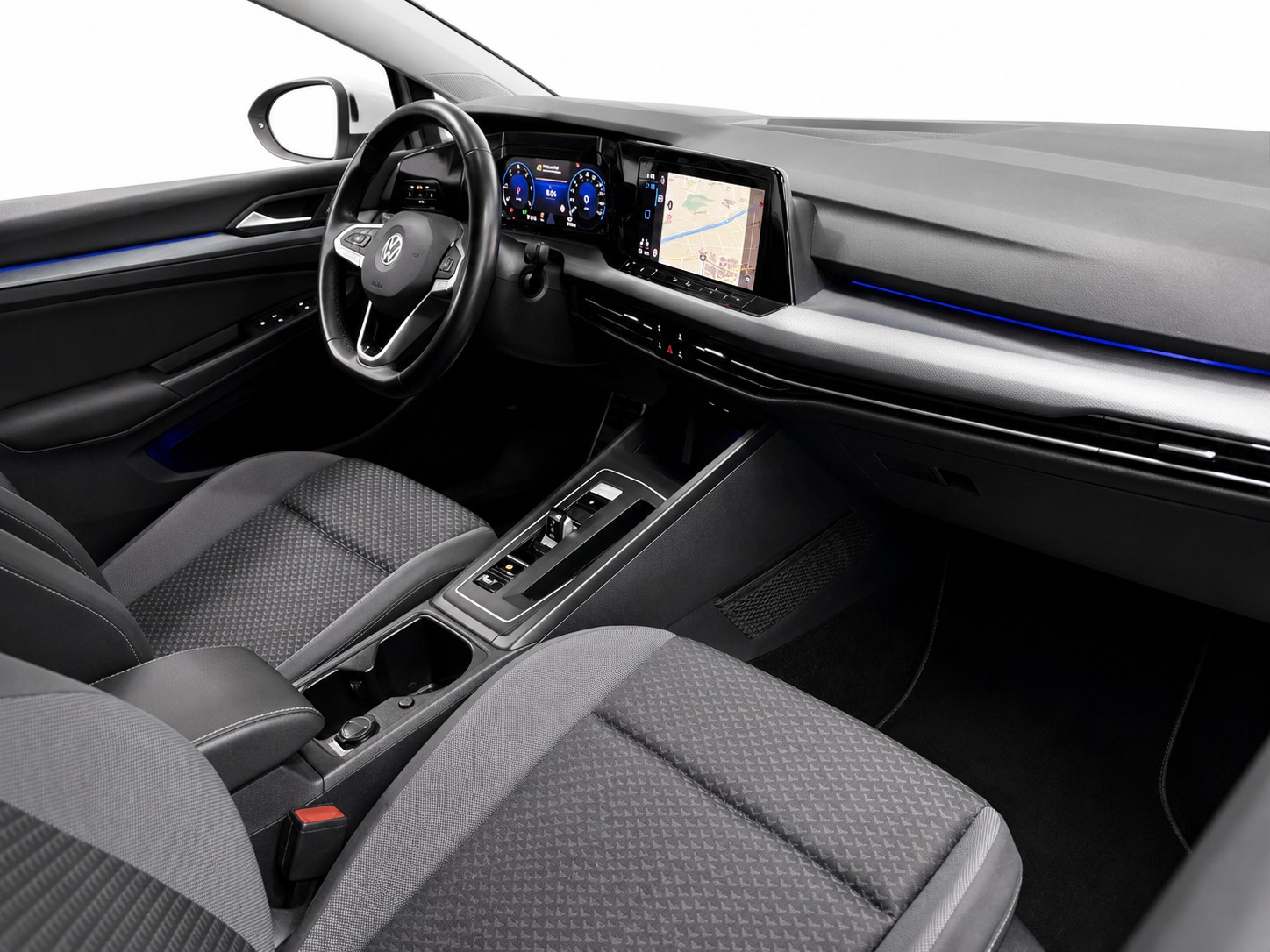 VW Golf 2.0 TDI Active DSG * Panorama-Glasdach * IQ-Light * Anhängerkupplung *-image-9