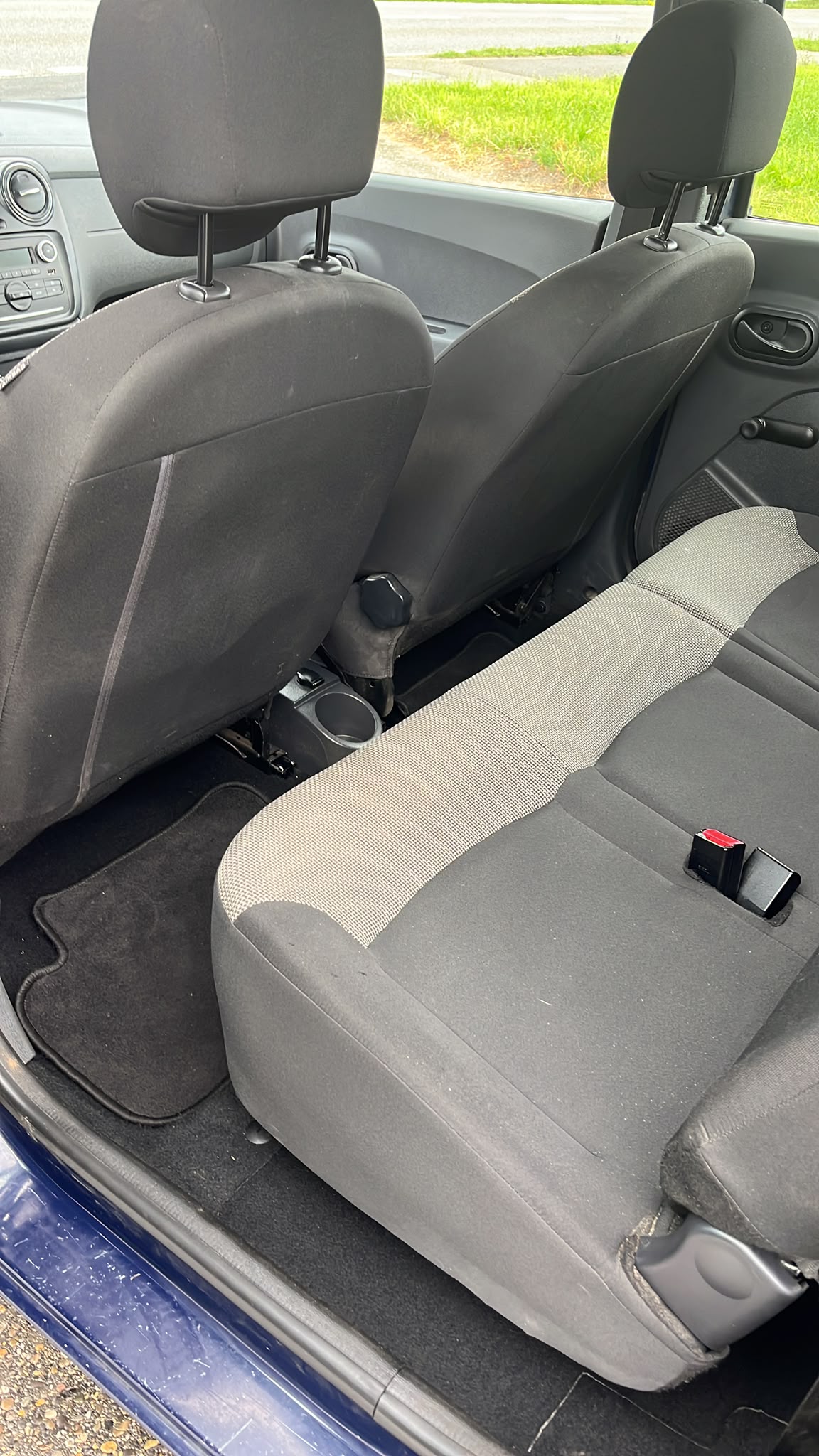 DACIA Lodgy 1.6 Essential 7PL-image-8