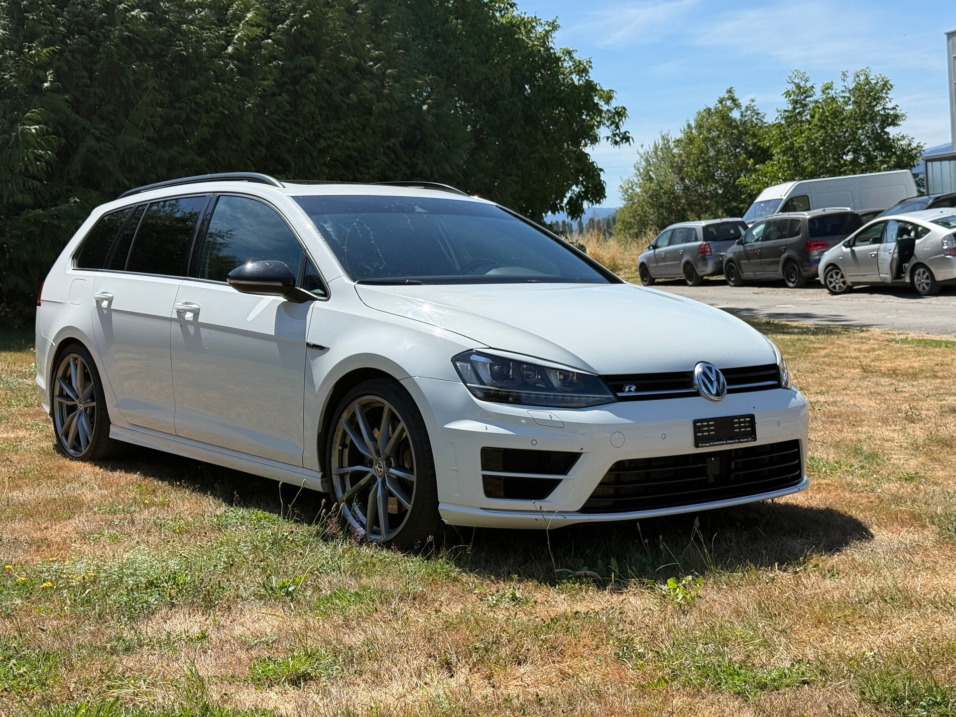 VW Golf Variant 2.0 TSI R 4 Motion DSG-image-1