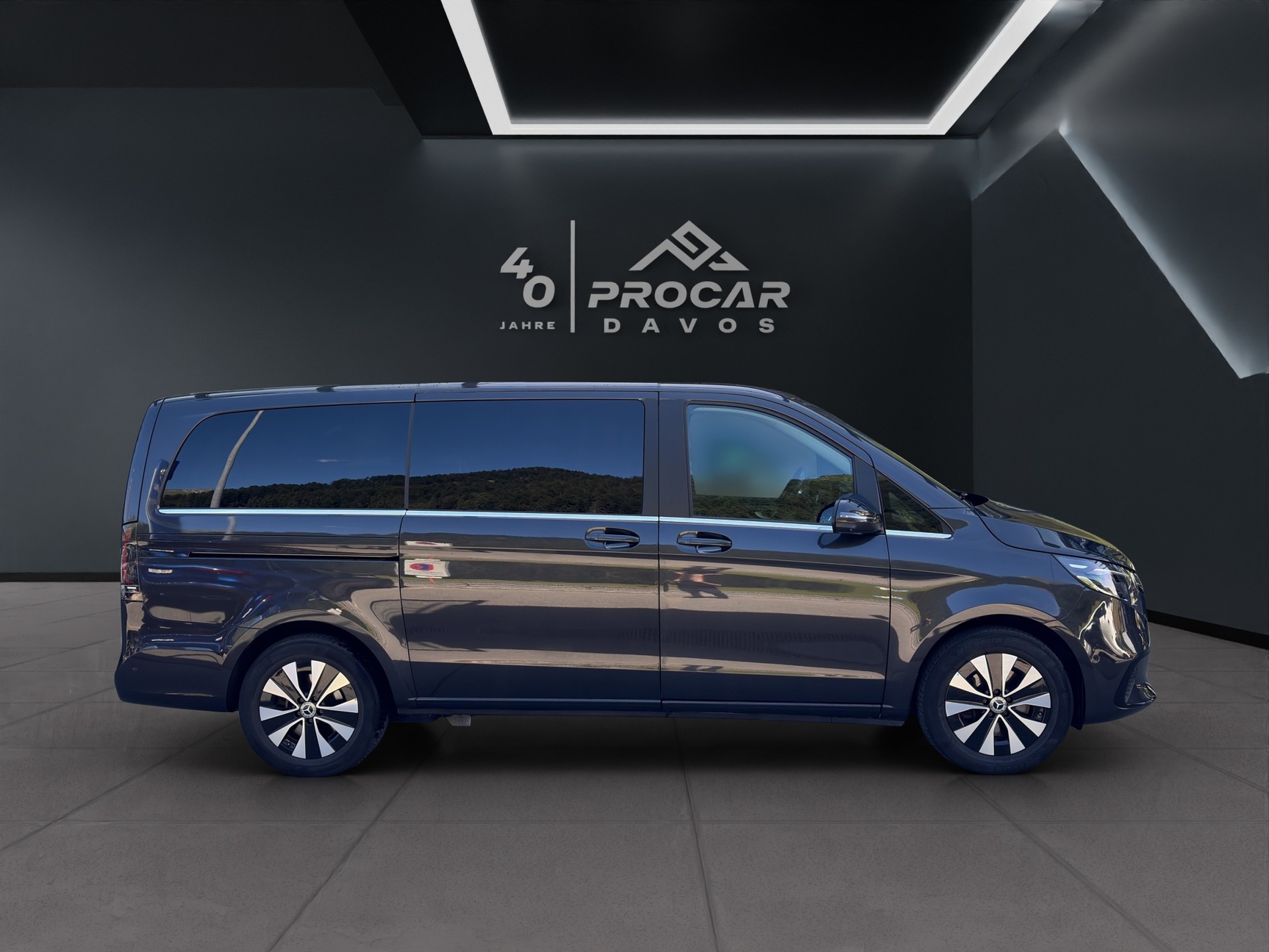 MERCEDES-BENZ V 250 d Avantgarde lang Van-image-1