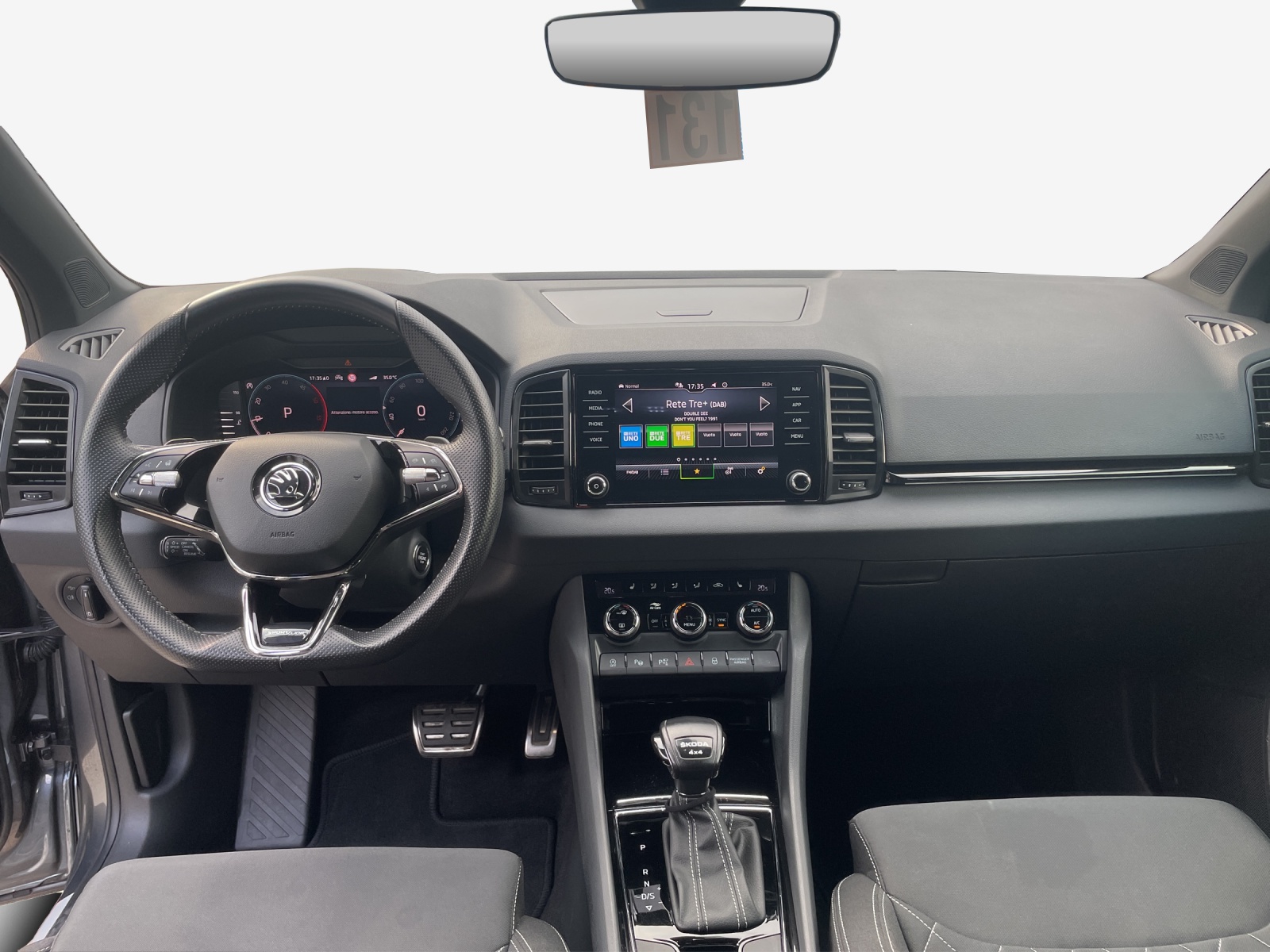 SKODA Karoq 2.0 TDI CR Sport Line 4x4 DSG-image-8