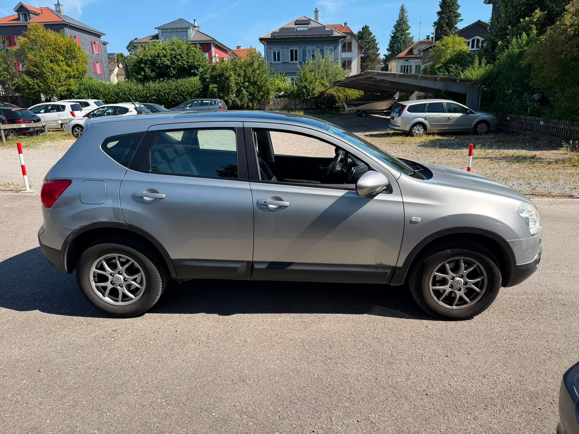 NISSAN Qashqai 2.0 dCi 4WD acenta Automatic-image-3