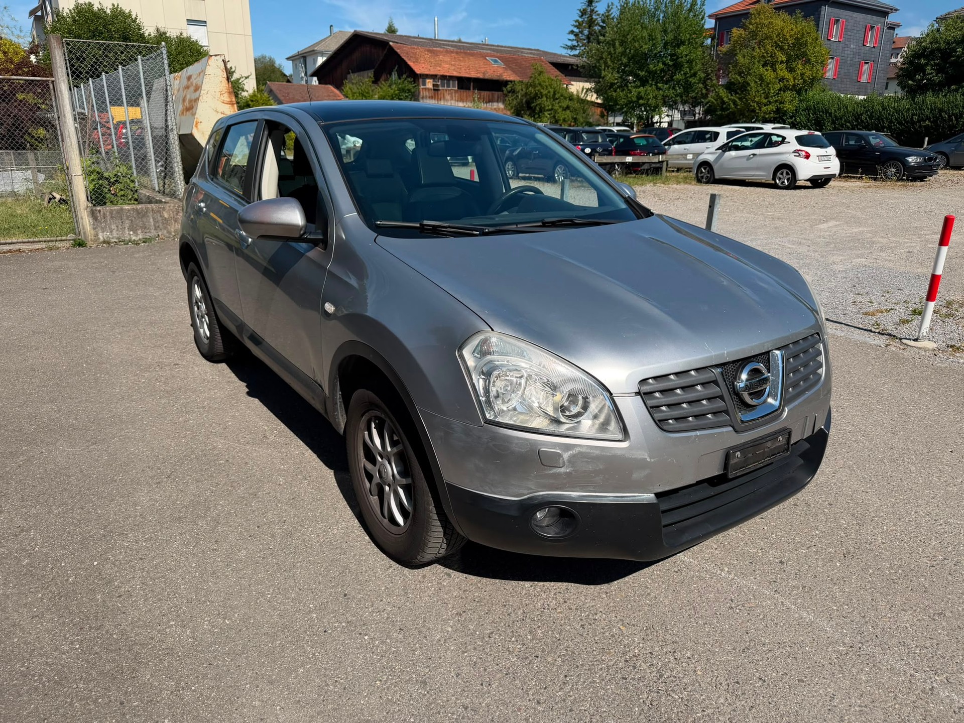 NISSAN Qashqai 2.0 dCi 4WD acenta Automatic-image-2