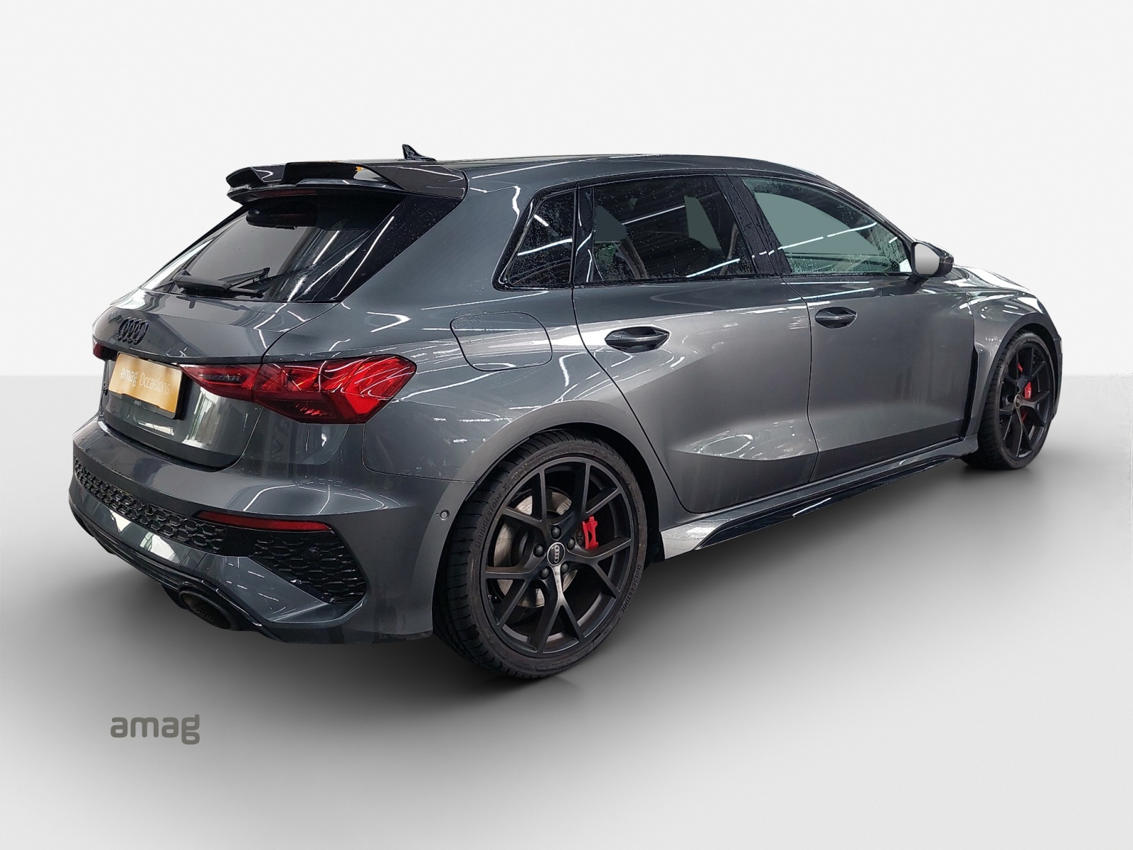 AUDI RS3 Sportback 2.5 TSI quattro S-tronic-image-4