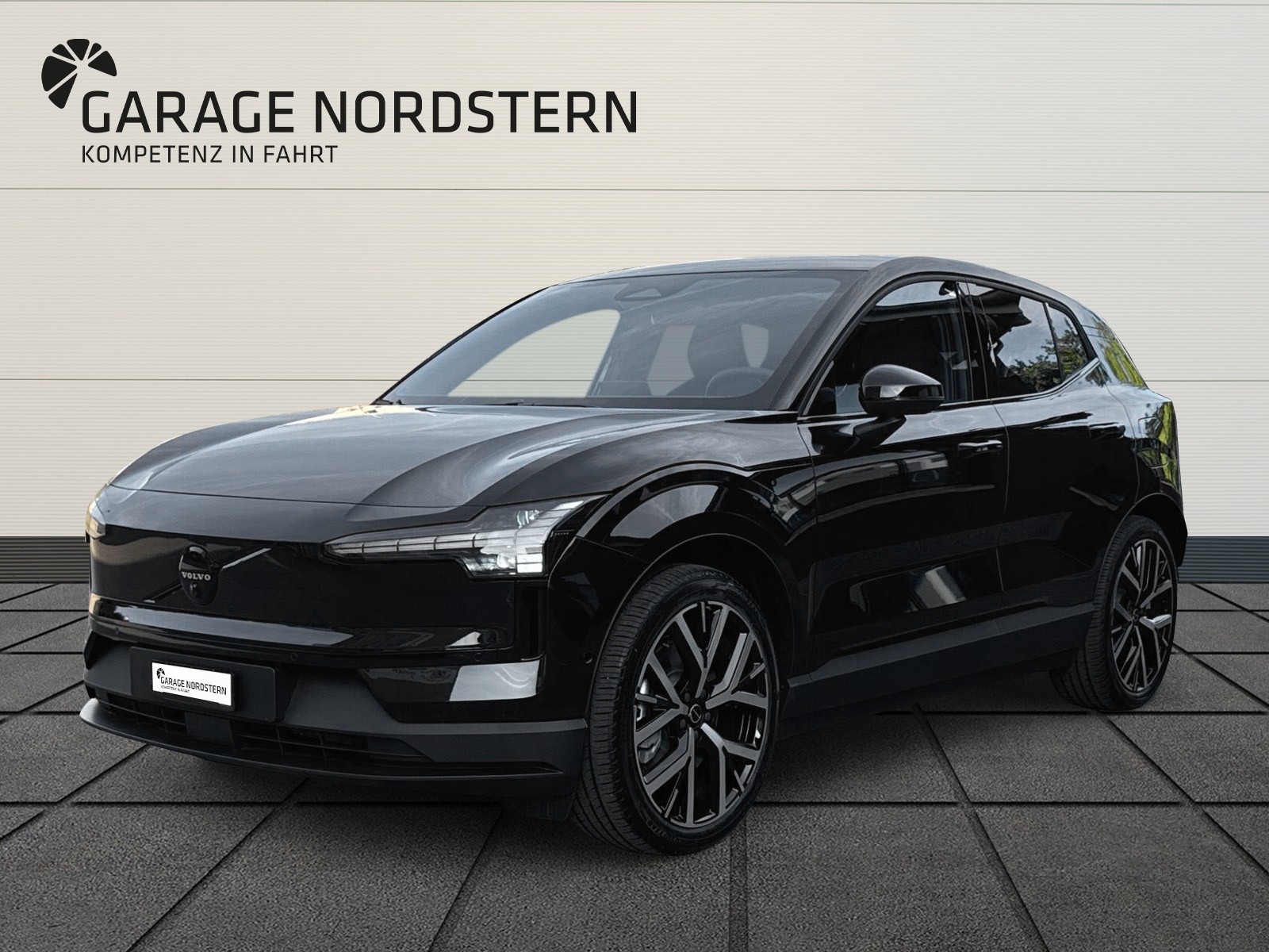 VOLVO EX30 E60 Twin Ultra Performance Sw. Black Ed. AWD-image-0