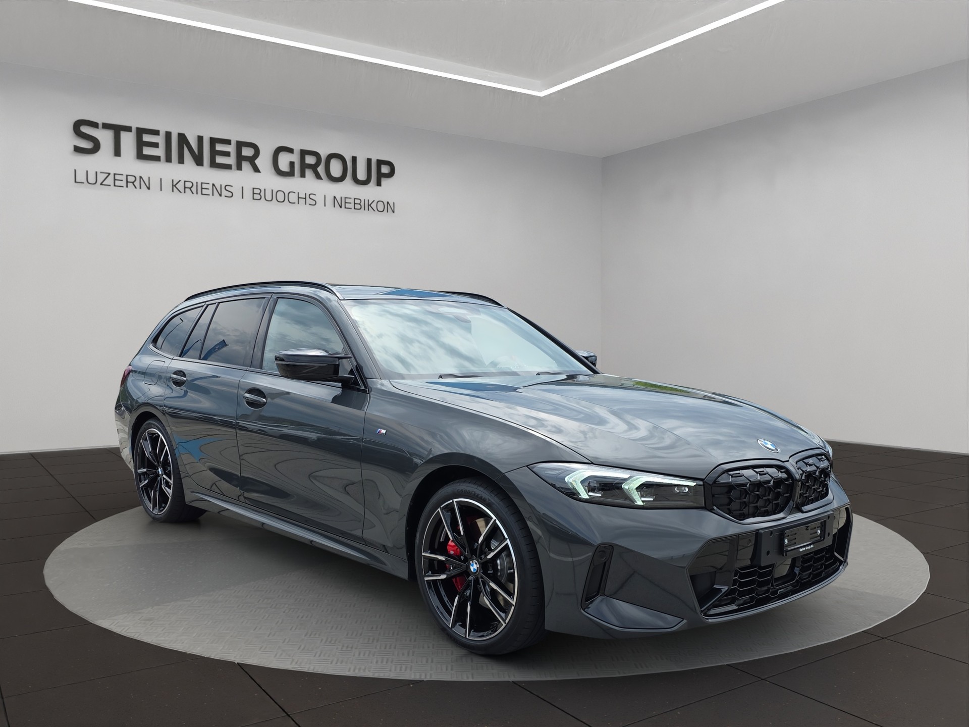 BMW M340i xDrive 48V Touring Steptronic M Sport Pro-image-2