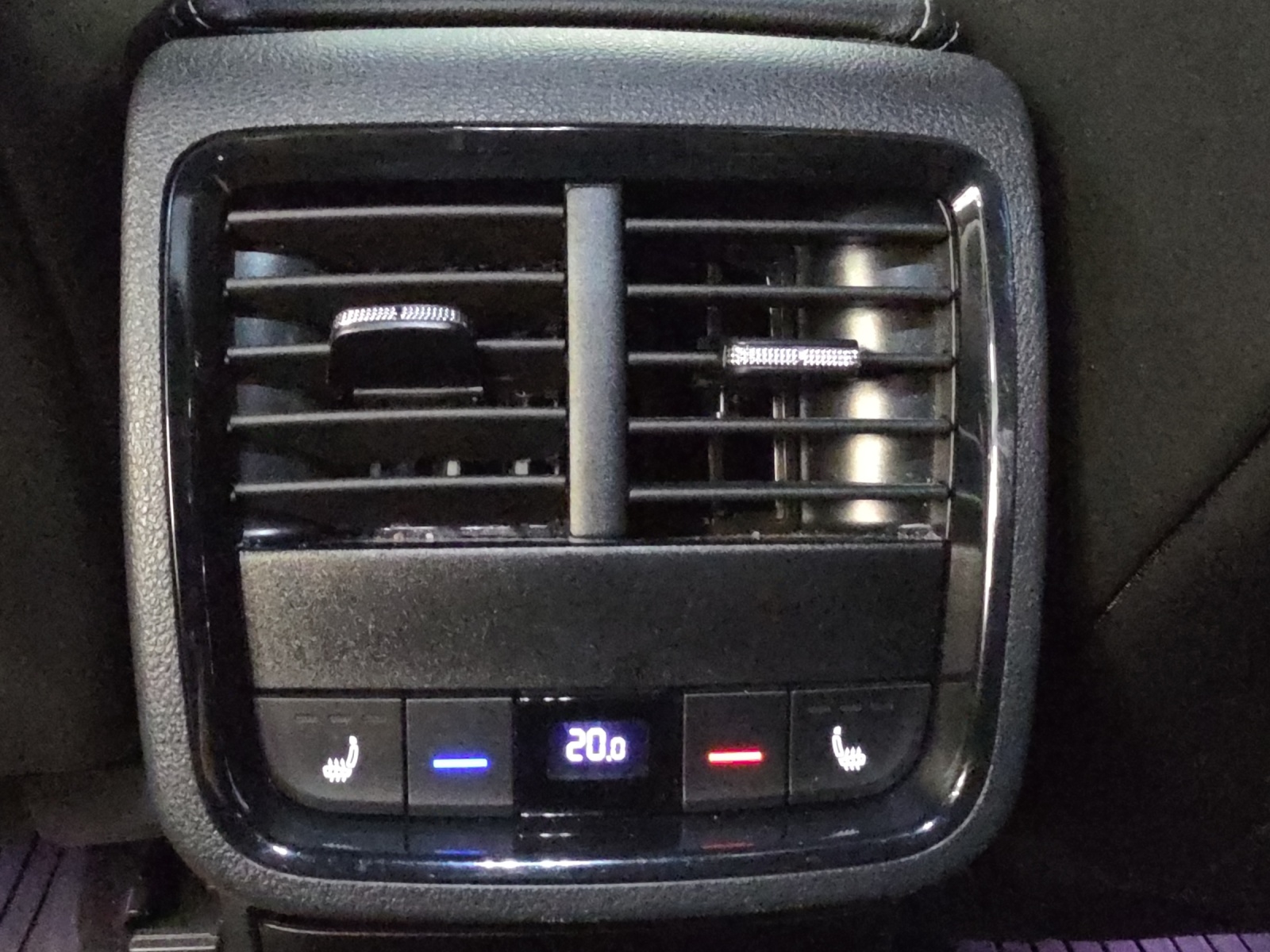 SKODA Octavia Combi 2.0 TSI DSG RS-image-12