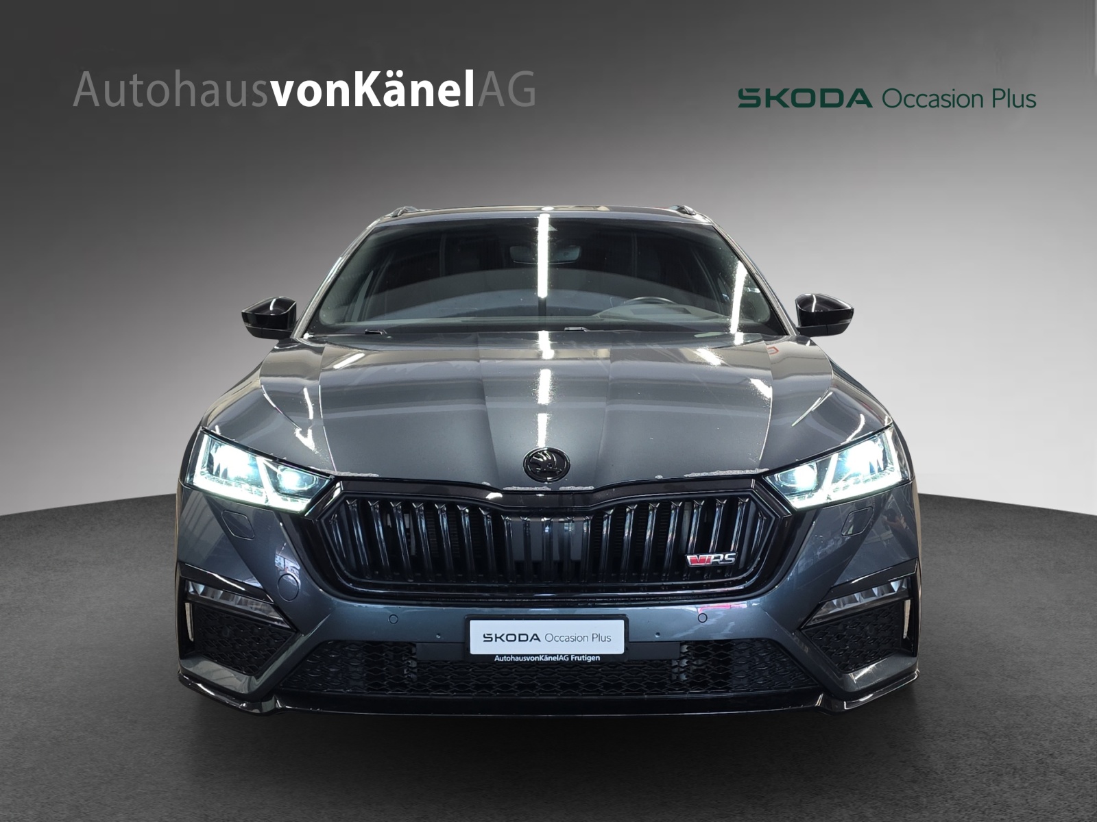 SKODA Octavia Combi 2.0 TSI DSG RS-image-3