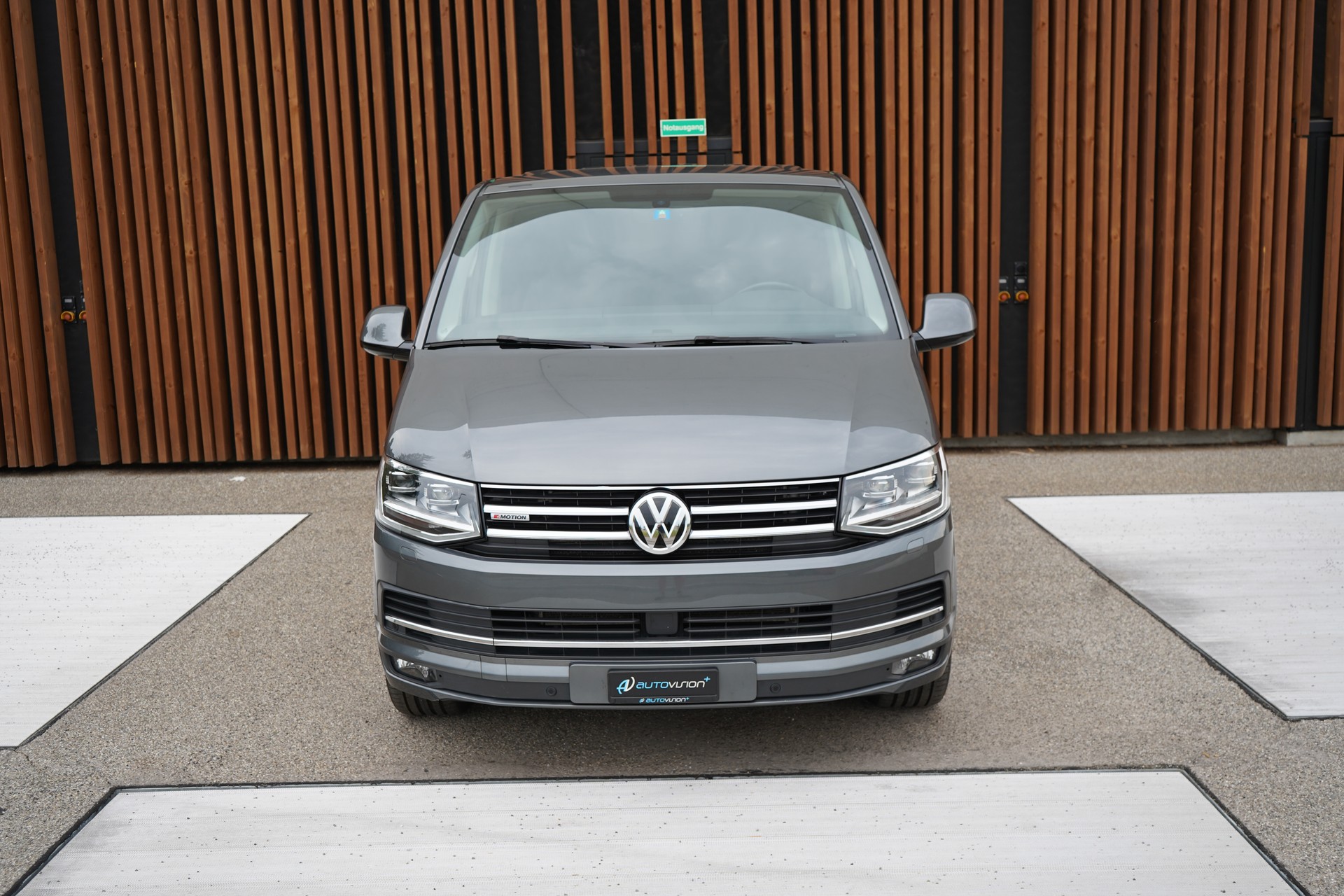 VW T6 MULTIVAN 2.0 Bi-TDI BUSINESS 4 MOTION DSG l 199 PS-image-11