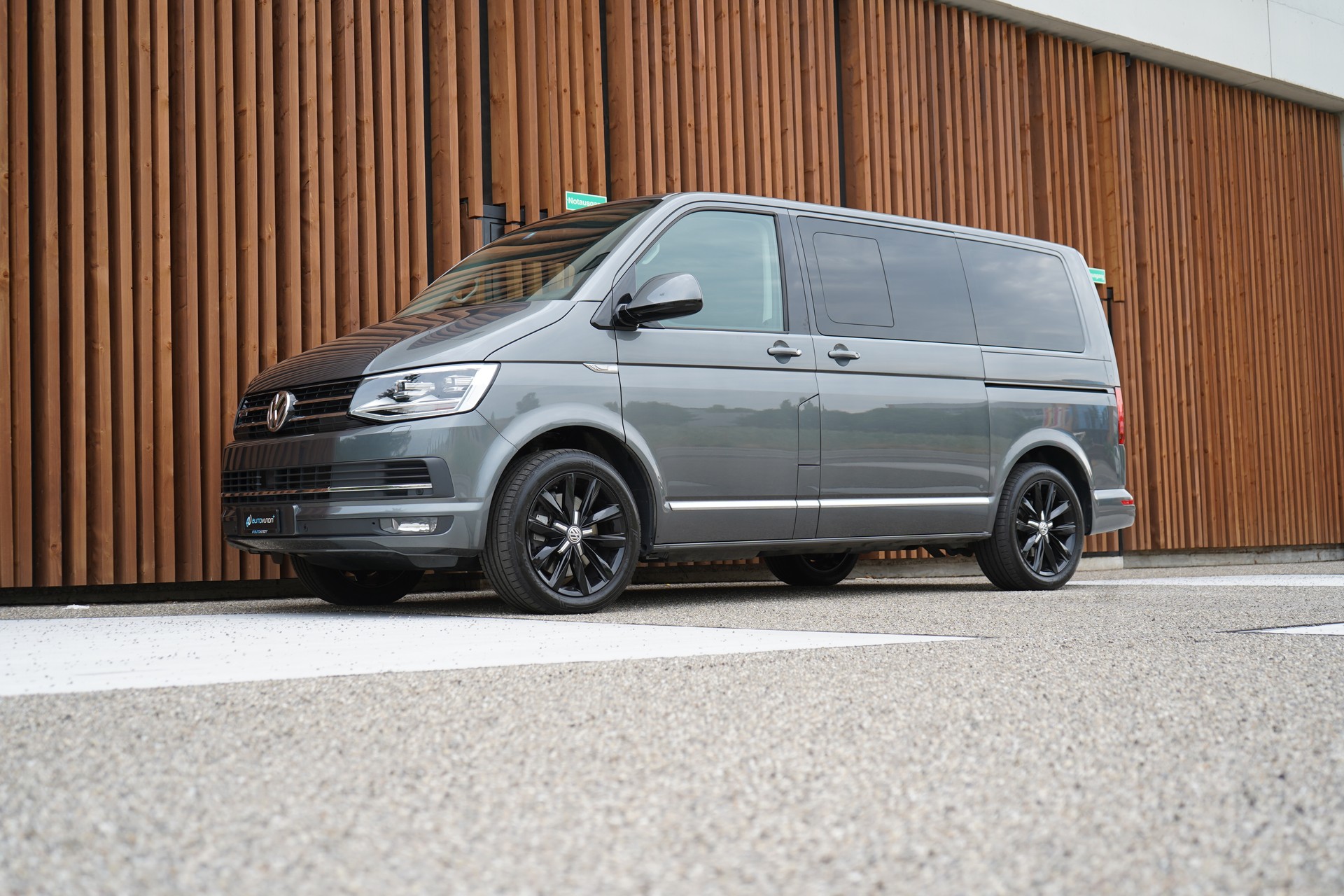 VW T6 MULTIVAN 2.0 Bi-TDI BUSINESS 4 MOTION DSG l 199 PS-image-4
