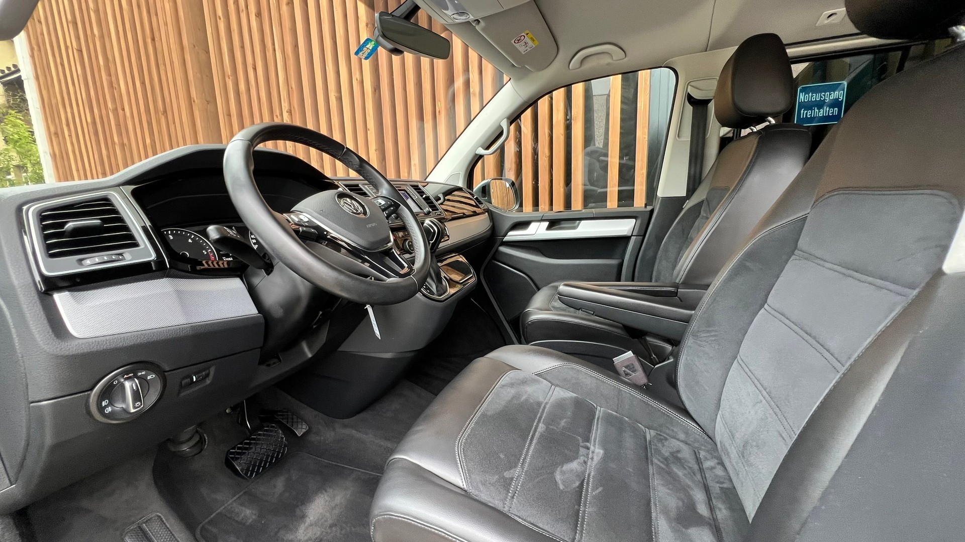 VW T6 MULTIVAN 2.0 Bi-TDI BUSINESS 4 MOTION DSG l 199 PS-image-23