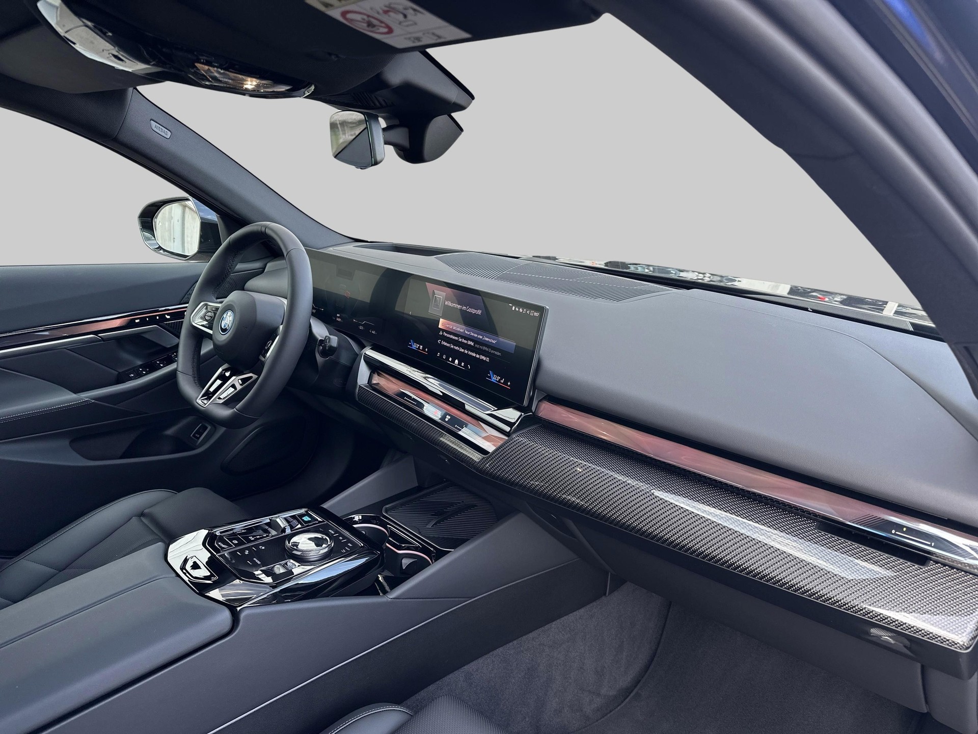 BMW i5 xDrive 40 Tour M S.Pro-image-10