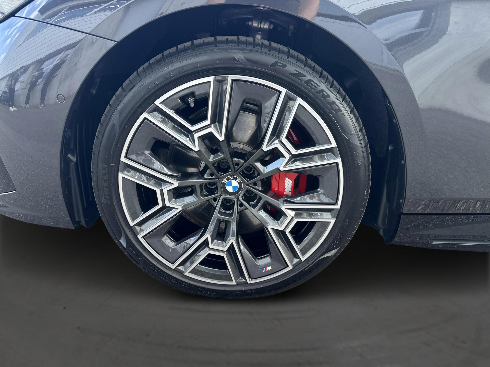 BMW i5 xDrive 40 Tour M S.Pro-image-5
