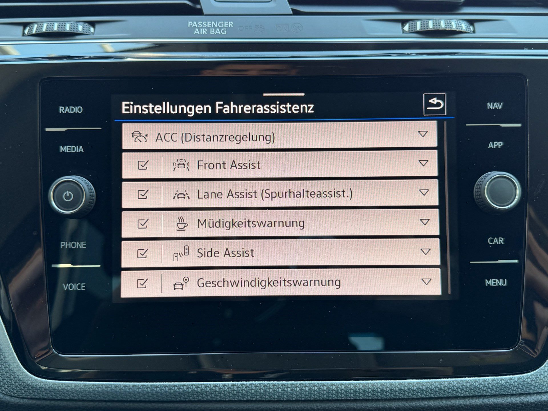 VW Touran 1.5 TSI150PS GOAL *** FAMILIENAUTO & 7-SITZER ***-image-16