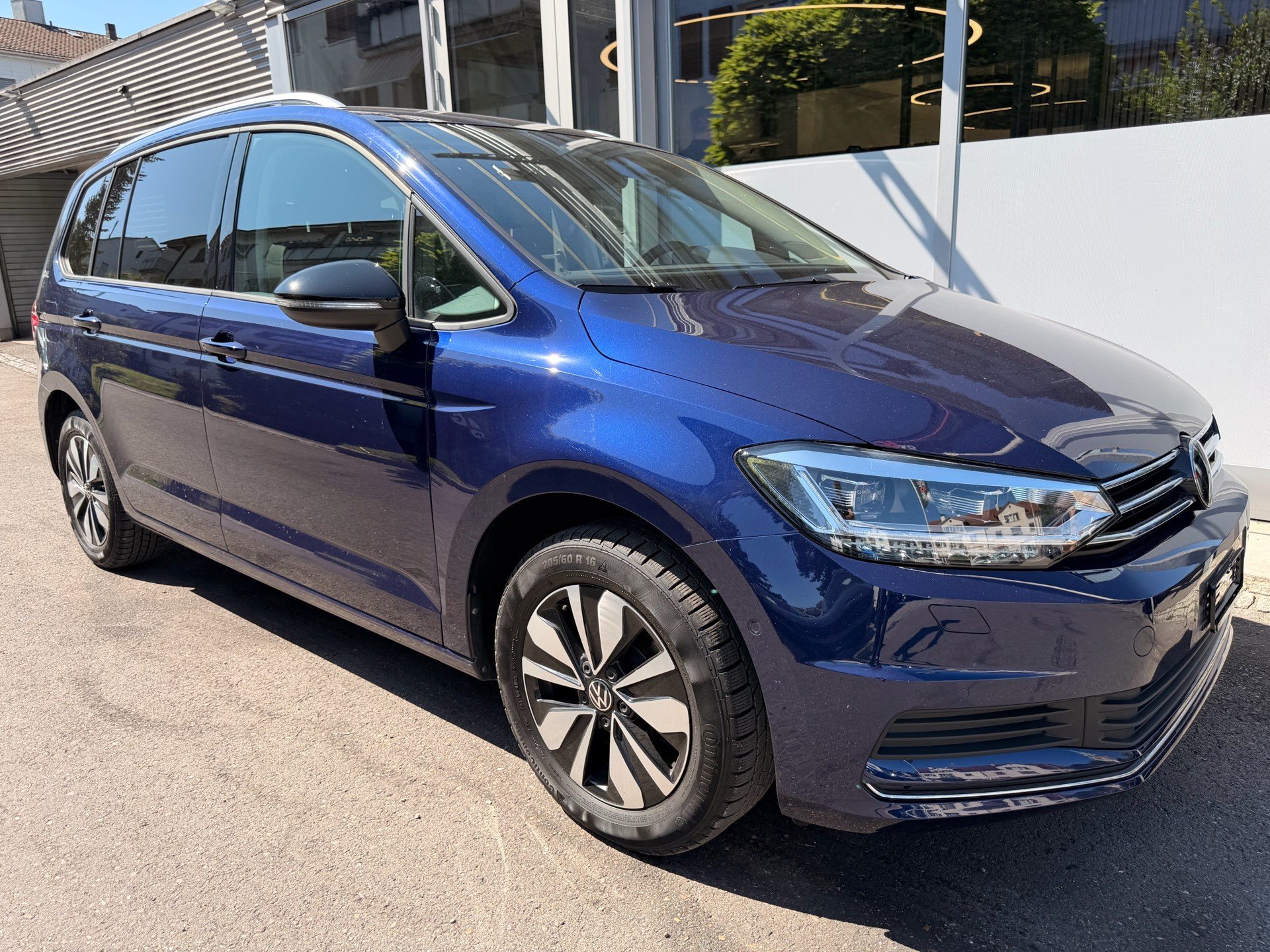 VW Touran 1.5 TDI 150PS GOAL *** FAMILIENAUTO & 7-SITZER ***-showroom-element-2