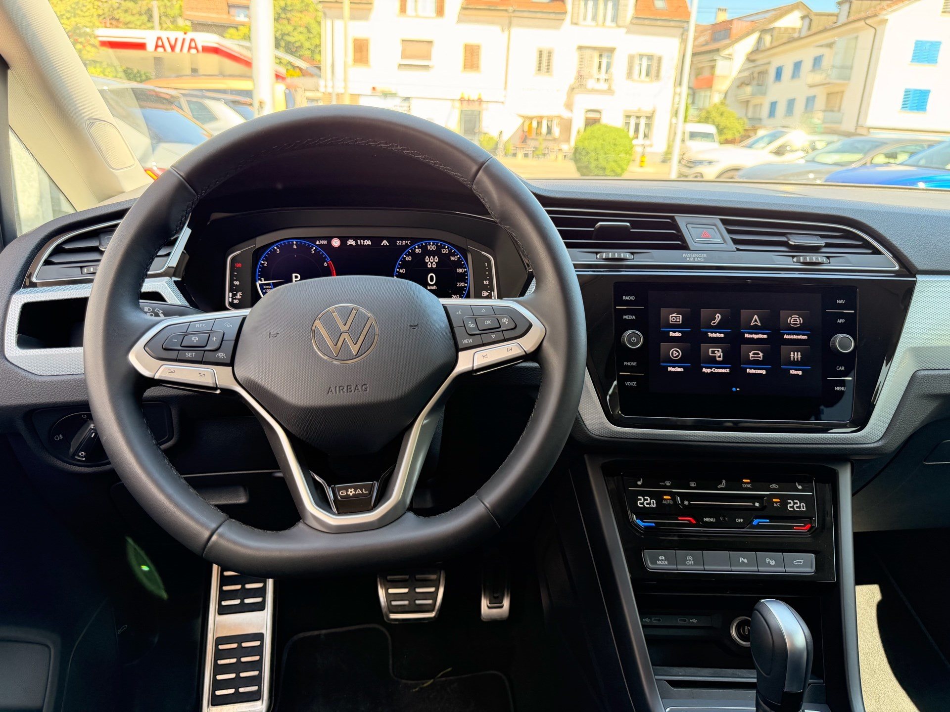 VW Touran 1.5 TSI150PS GOAL *** FAMILIENAUTO & 7-SITZER ***-image-8