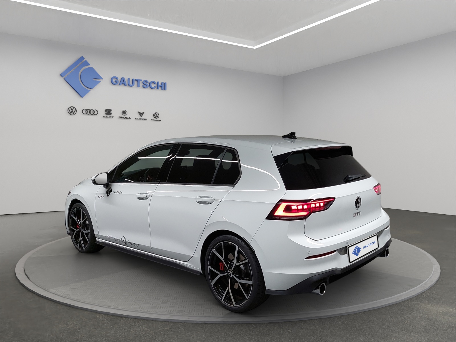 VW Golf 2.0 TSI GTI DSG-image-2