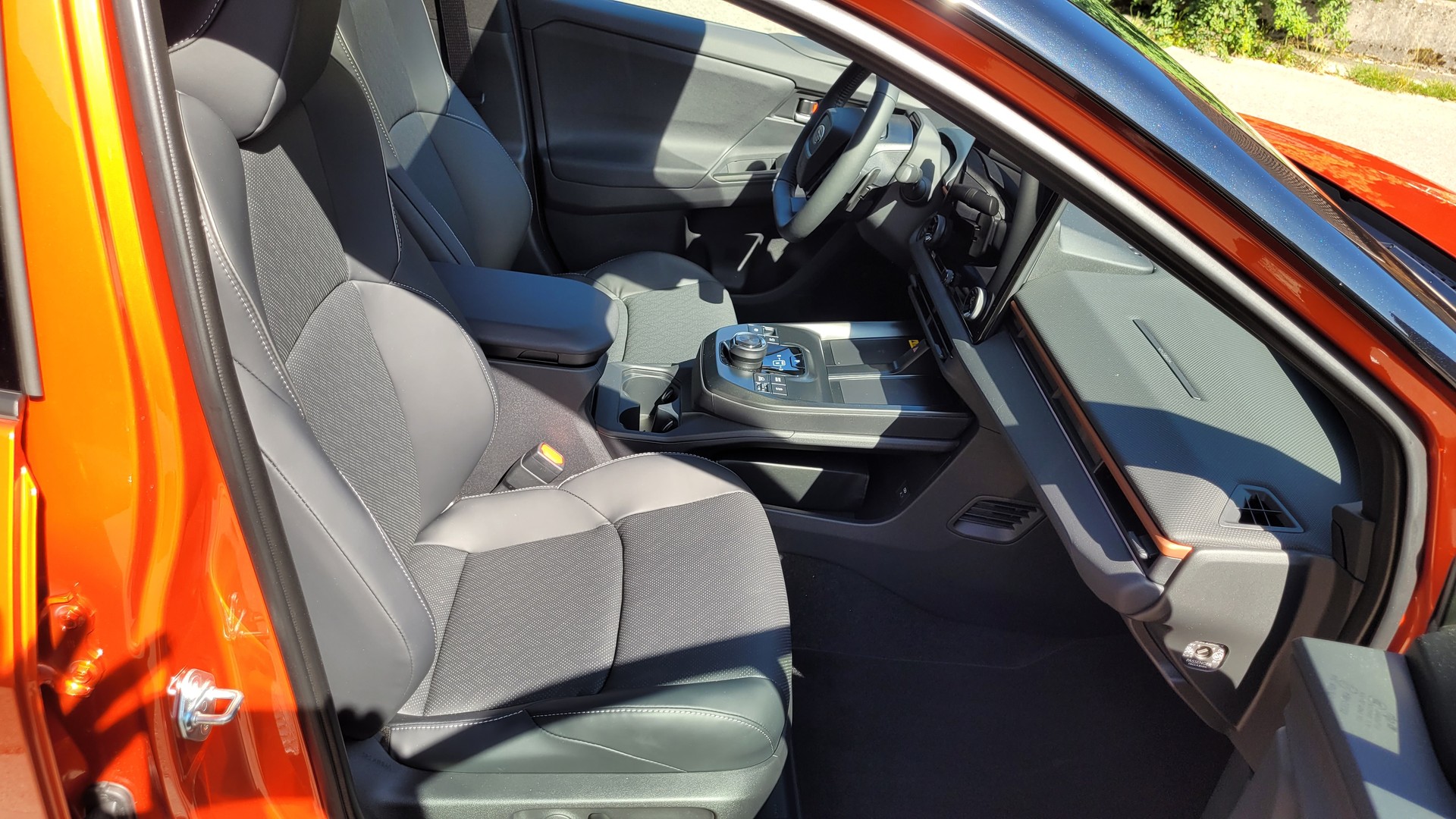SUBARU Uncharted eV Luxury 77 kWh AWD-image-18