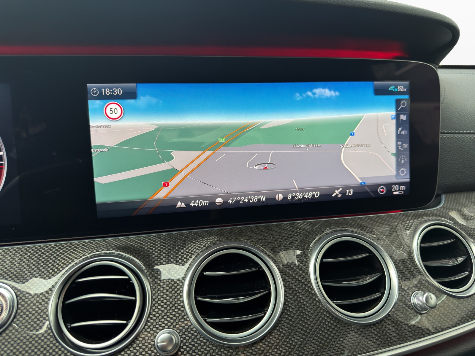 MERCEDES-BENZ E 220d Swiss Star AMG Line 4Matic 9G-Tronic-image-12