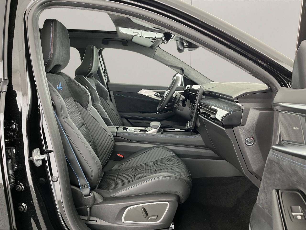 RENAULT Austral 1.2 E-Tech esprit Alpine-image-15