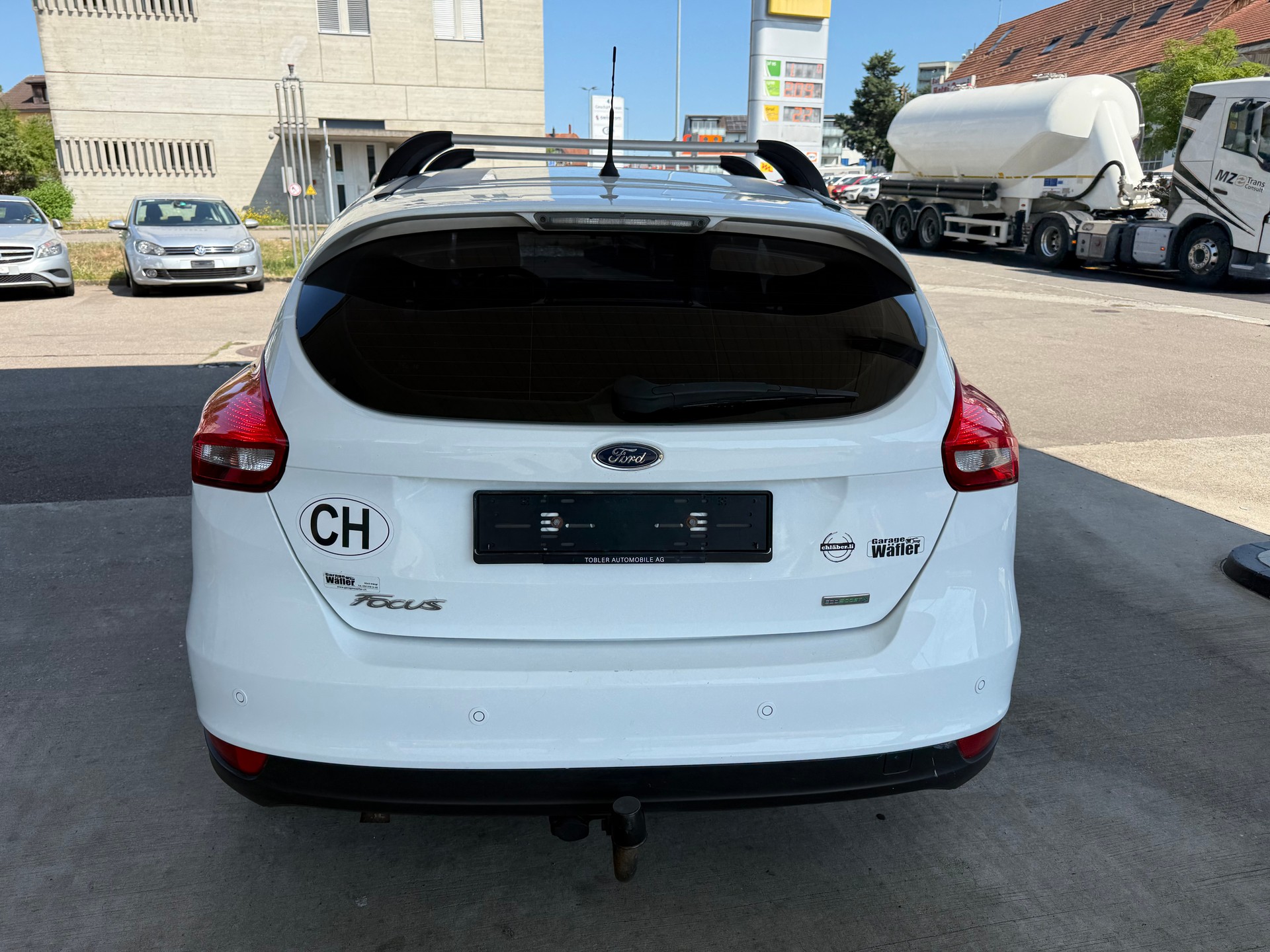 FORD Focus 1.0 SCTi Titanium-image-3