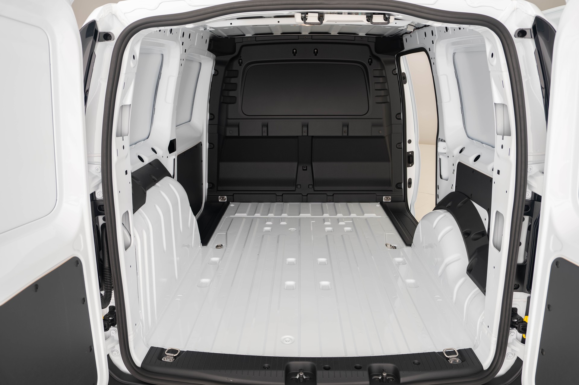 FORD Grand Transit Connect Kaw. 2.0 EcoBlue 122PS Trend 4x4-image-26