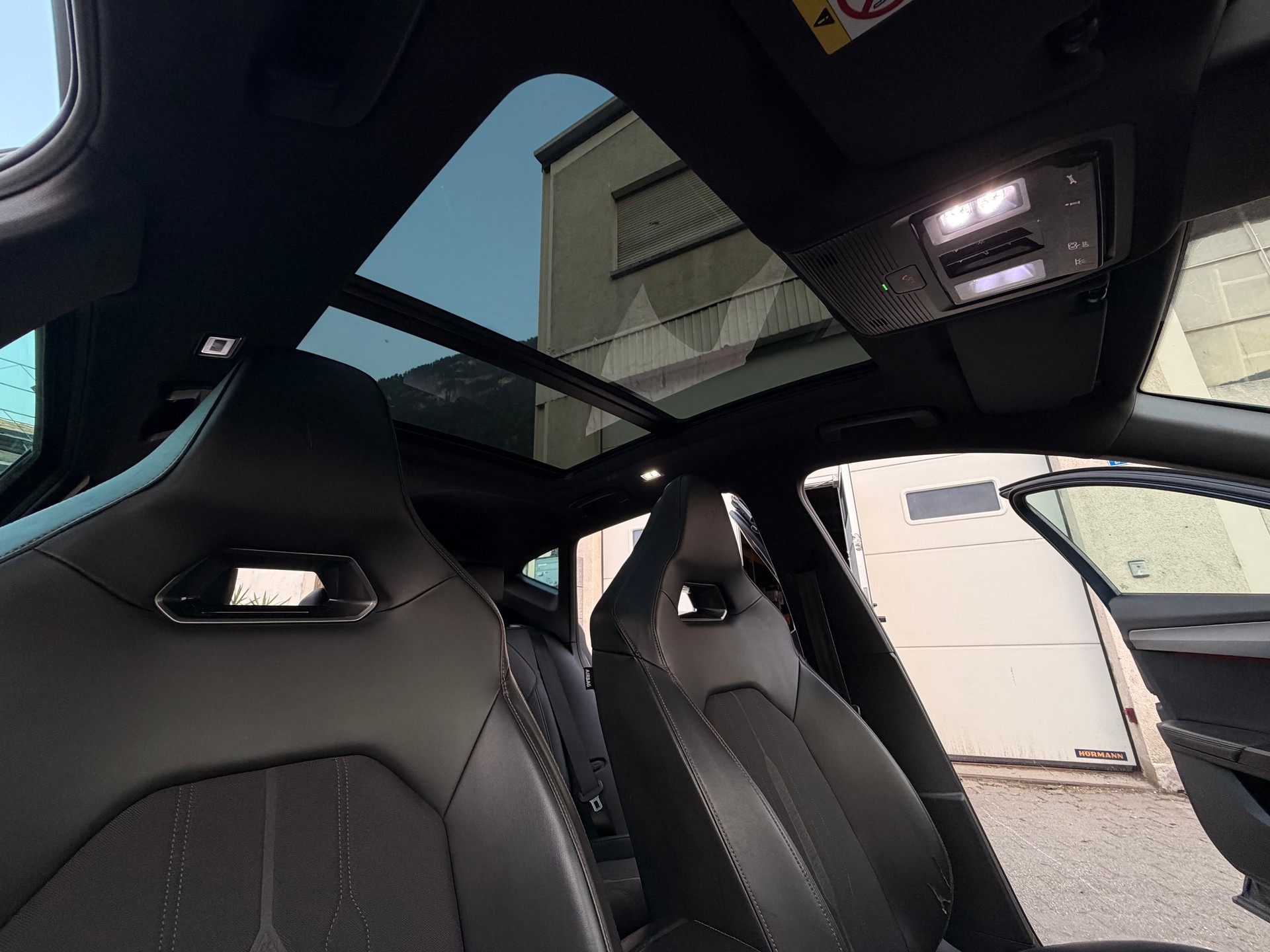CUPRA 2.0 TSI VZ 4Drive DSG-image-4